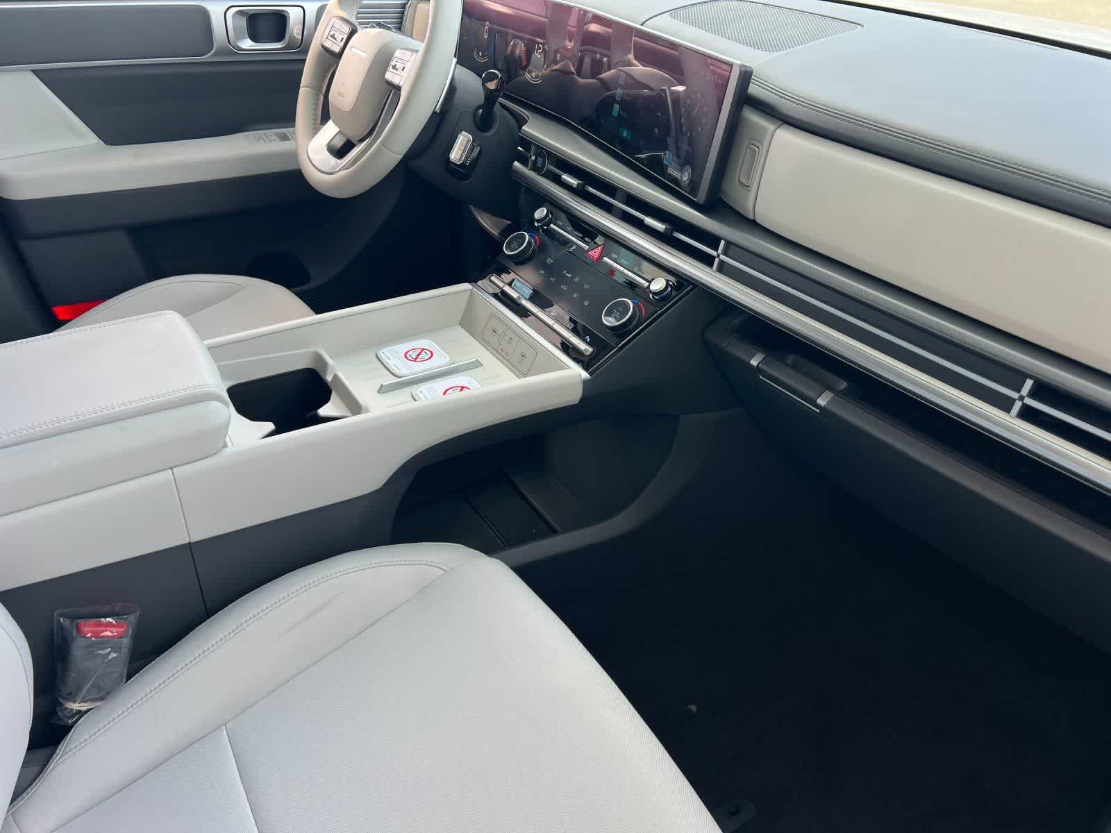 Thumbnail: 2026 Hyundai Santa Fe - 17