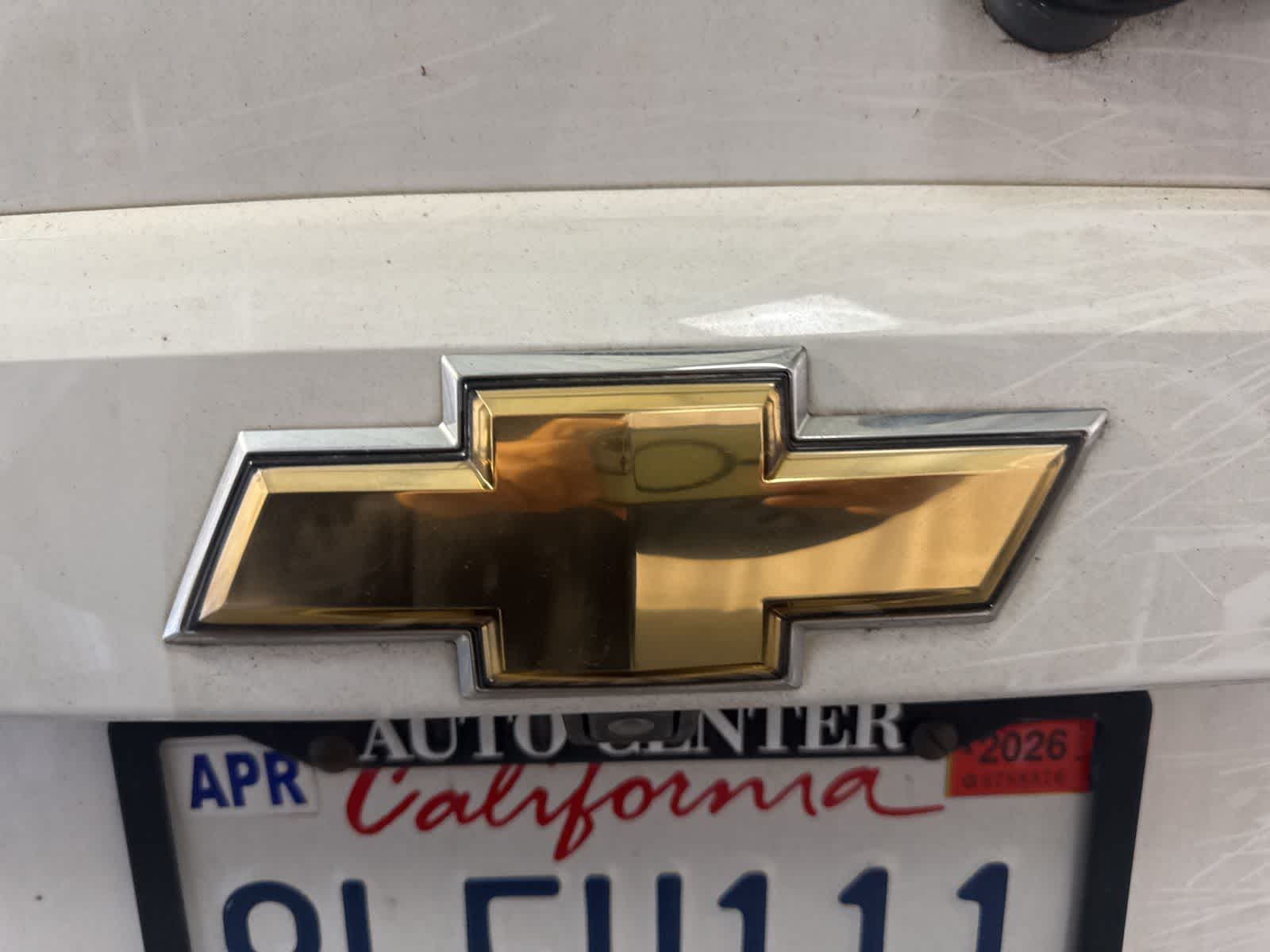 Thumbnail: 2010 Chevrolet Tahoe - 14