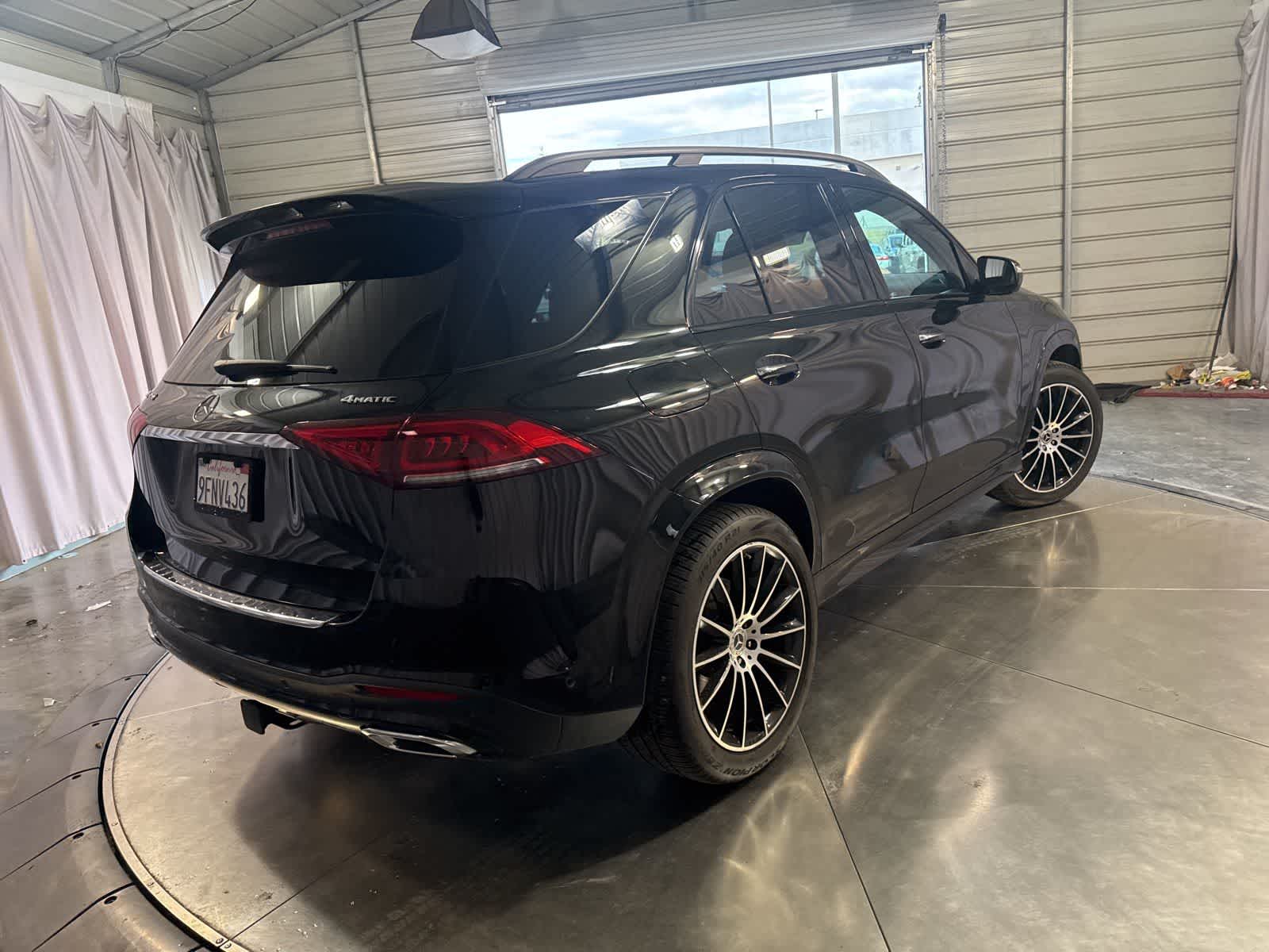 2023 Mercedes-Benz GLE 450 4MATIC photo 4