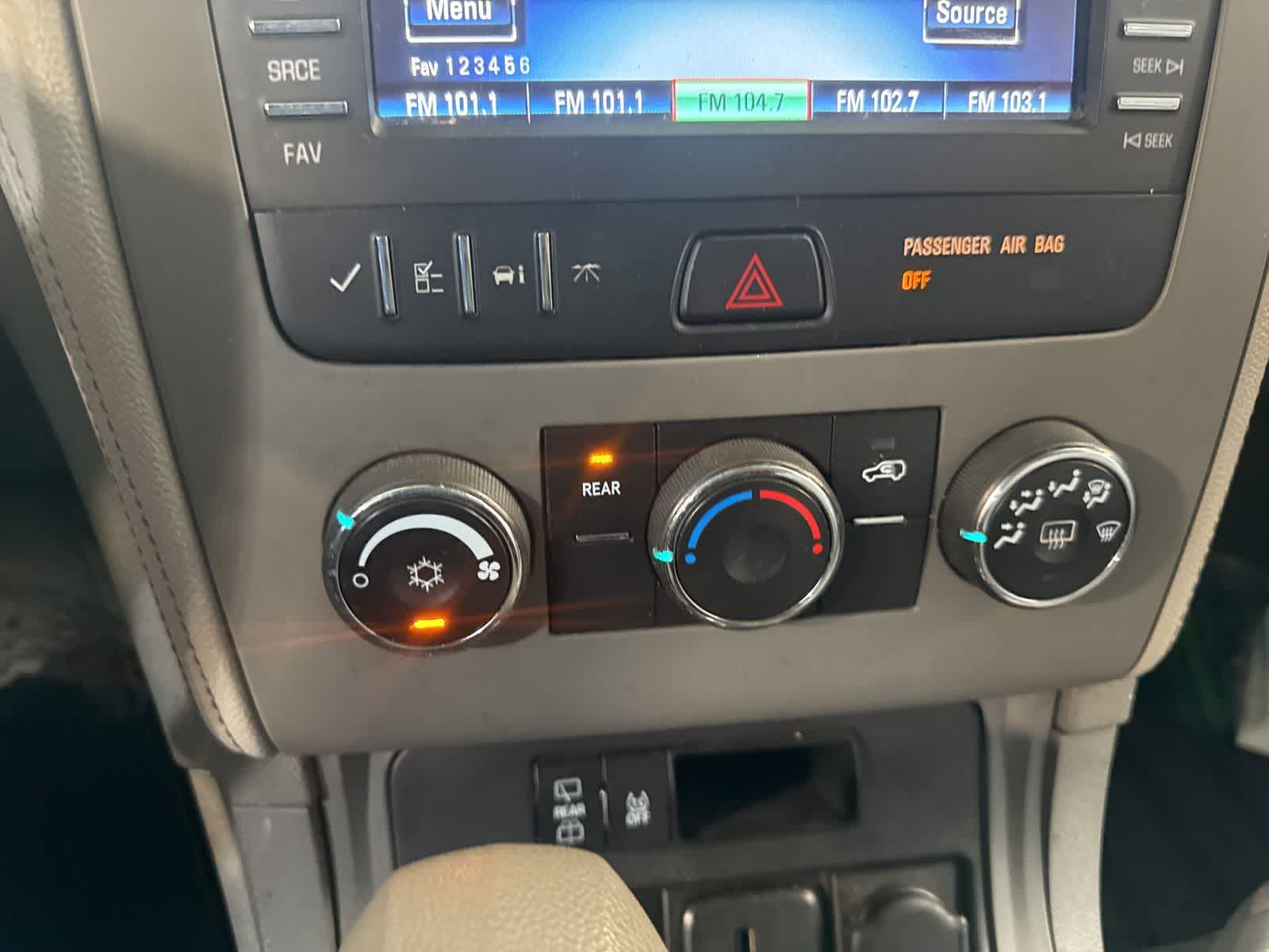 Thumbnail: 2017 Chevrolet Traverse - 25