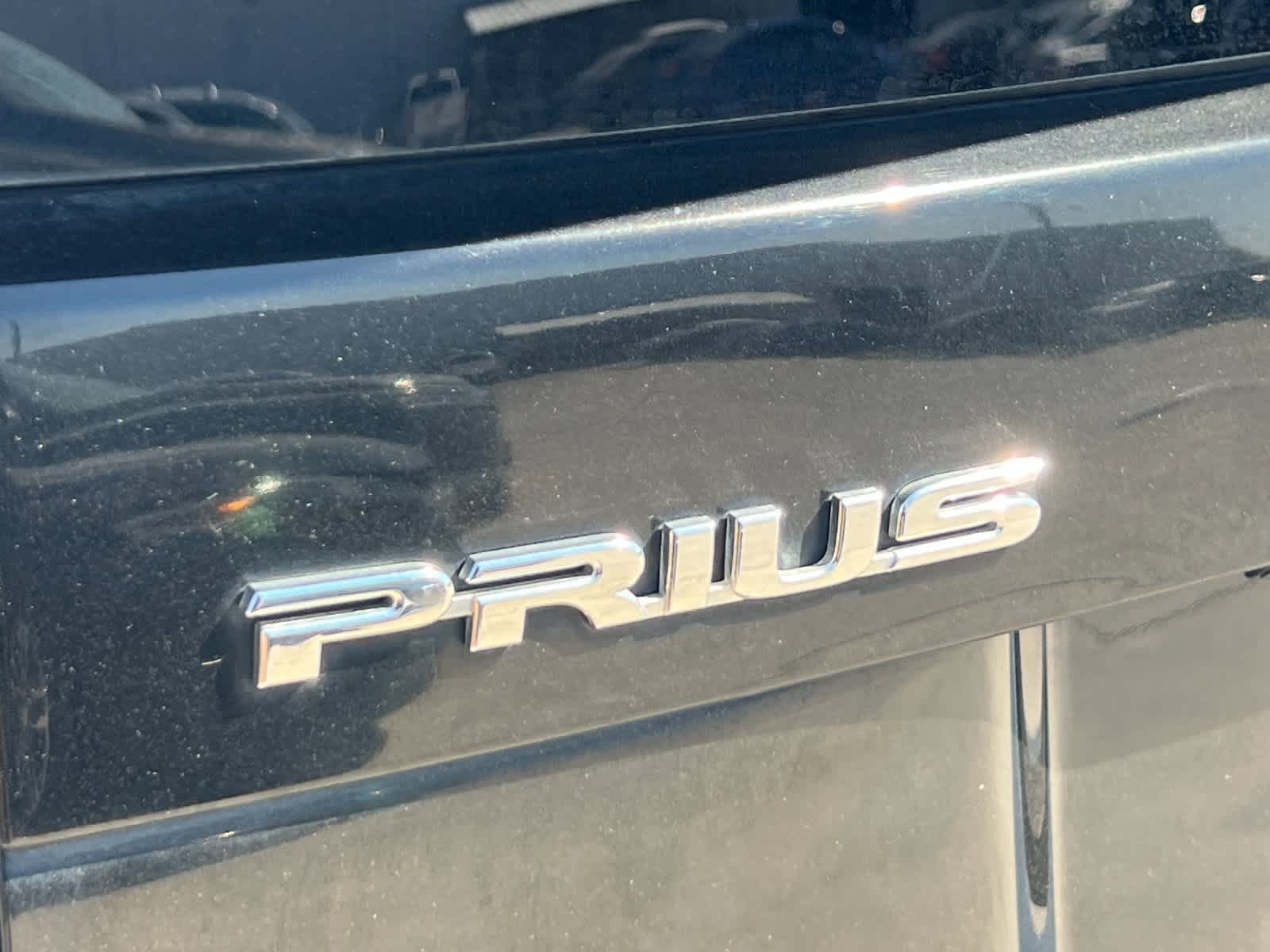 Thumbnail: 2013 Toyota Prius - 26