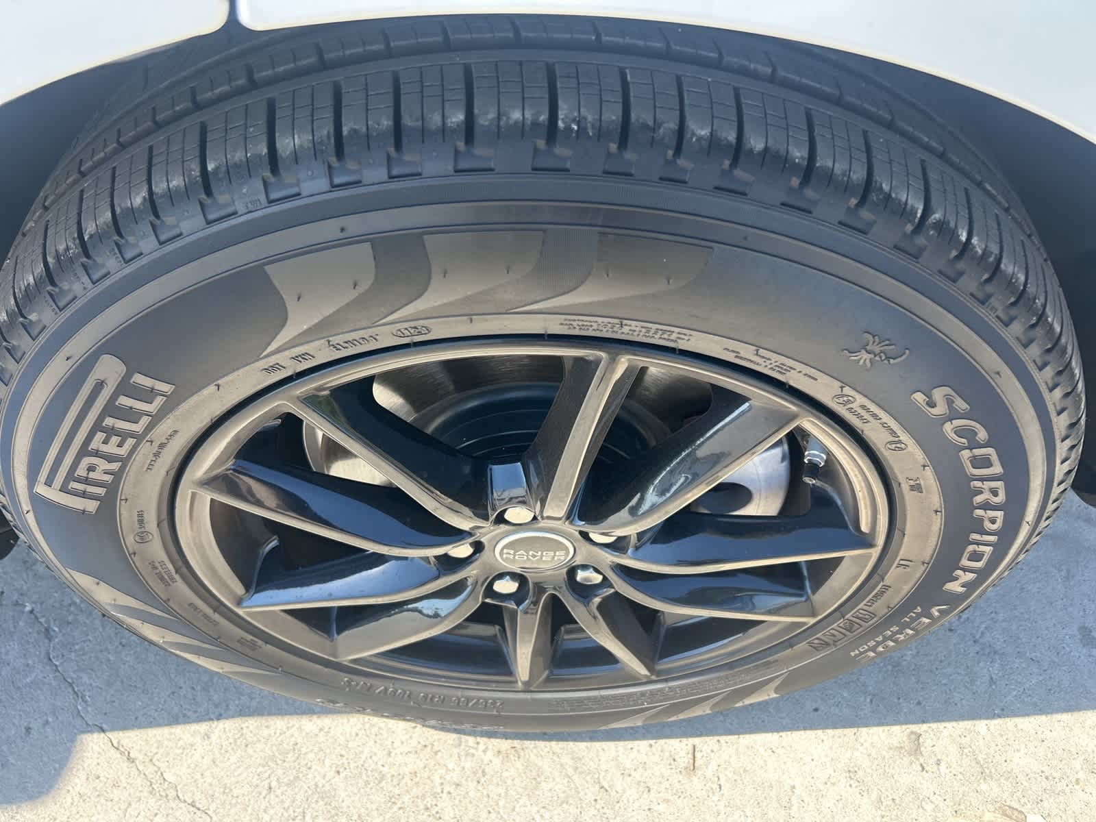Thumbnail: 2019 Land Rover Range Rover Sport - 12