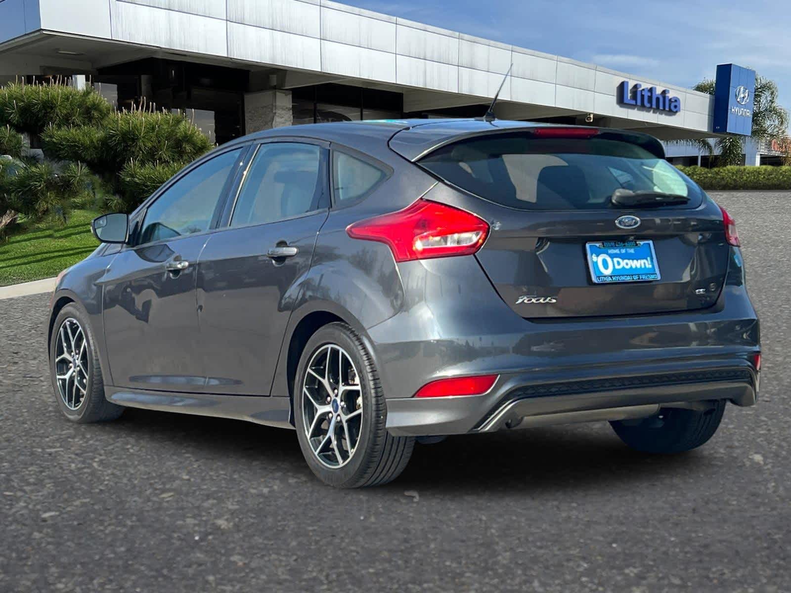 Thumbnail: 2016 Ford Focus - 7