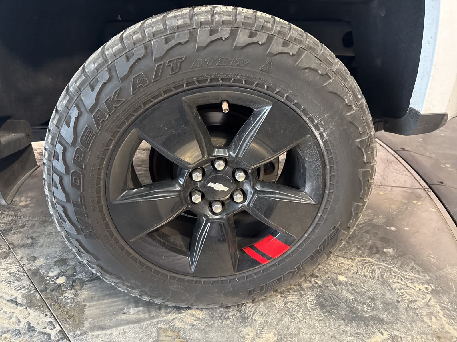 Thumbnail: 2018 Chevrolet Colorado - 9