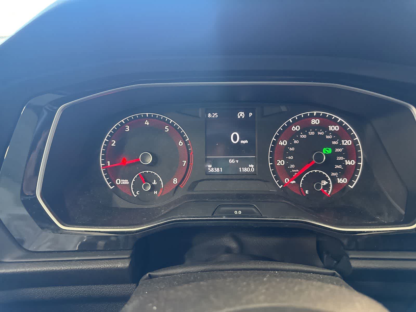 Thumbnail: 2019 Volkswagen Jetta - 19