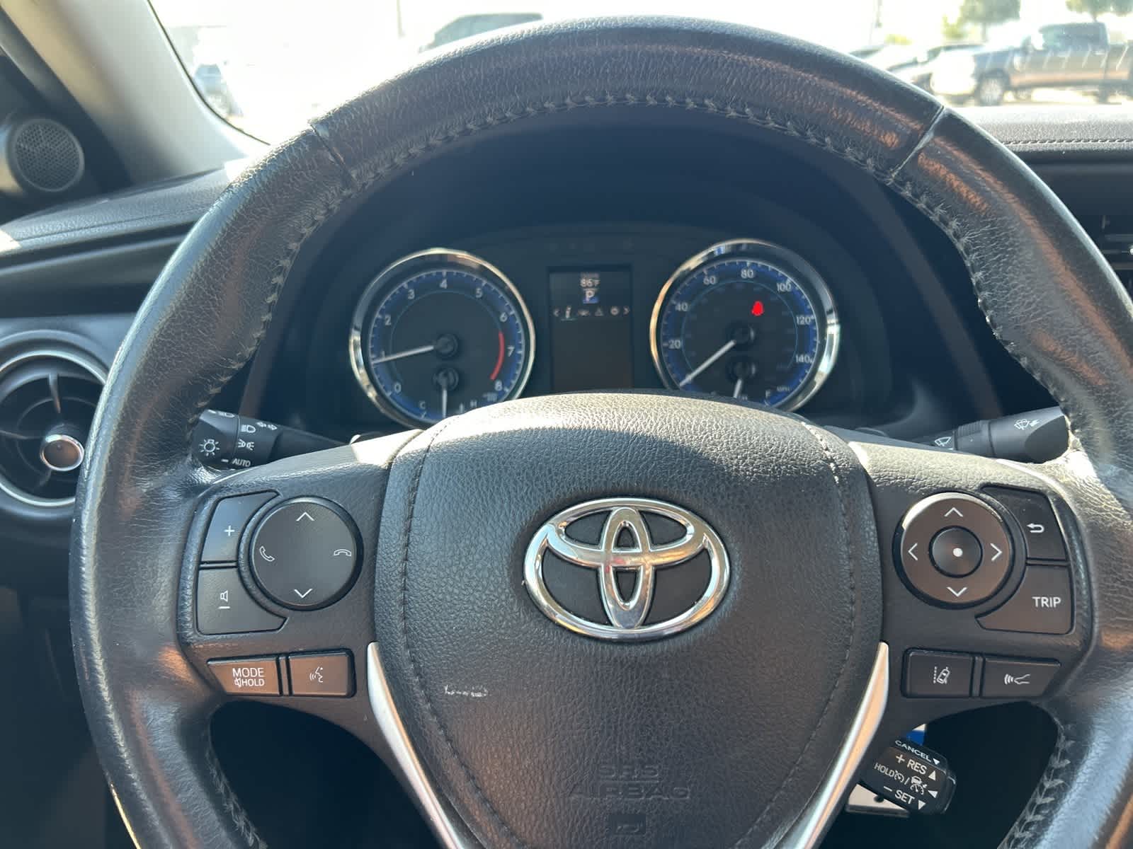 Thumbnail: 2018 Toyota Corolla - 29