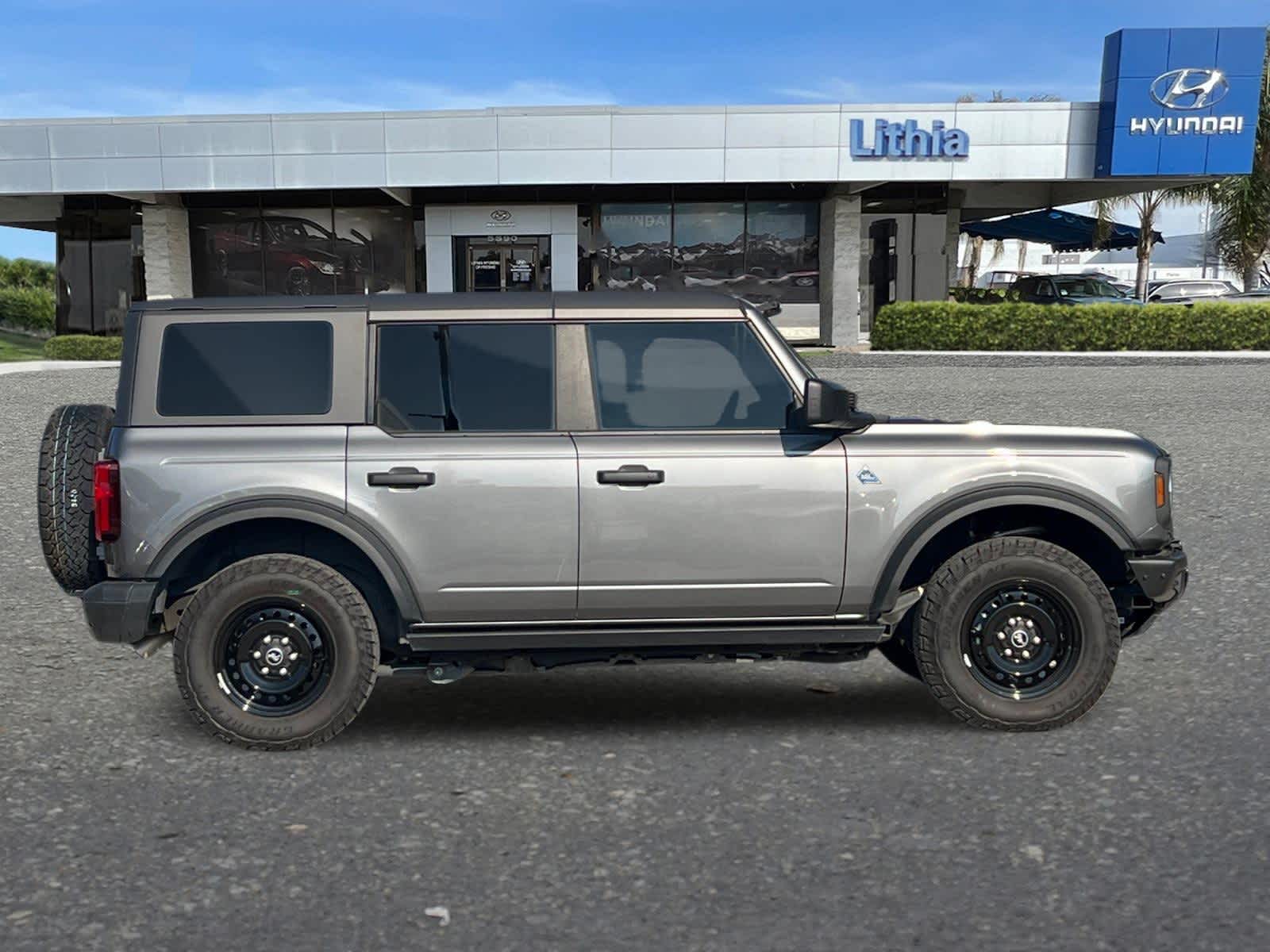 Thumbnail: 2022 Ford Bronco - 8