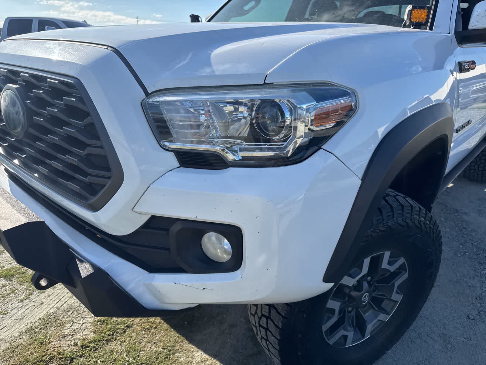 Thumbnail: 2020 Toyota Tacoma - 9