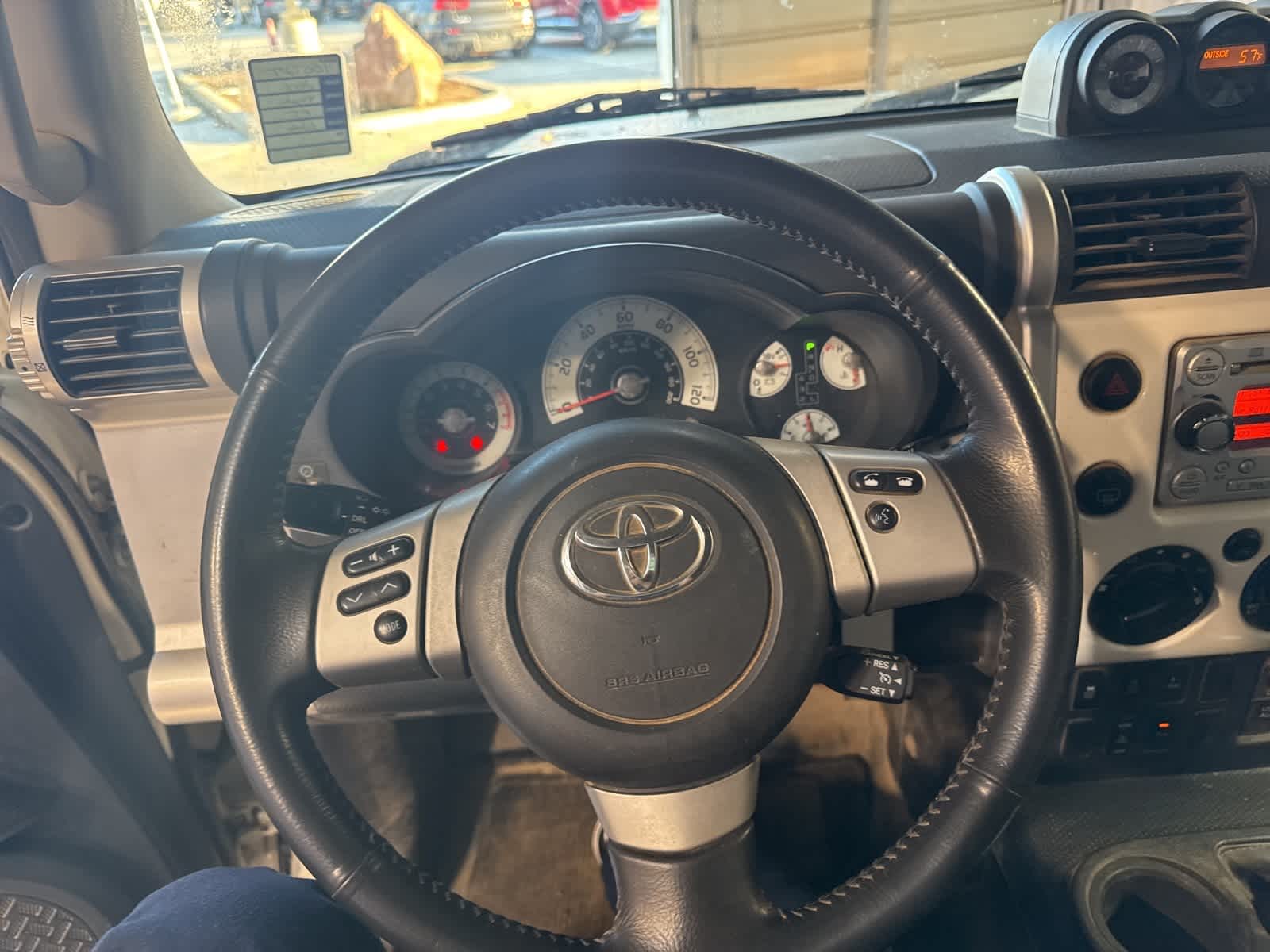 Thumbnail: 2013 Toyota FJ Cruiser - 16