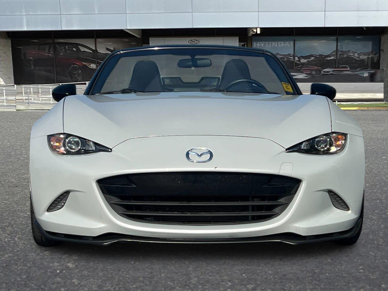 Thumbnail: 2016 Mazda MX-5 Miata - 10
