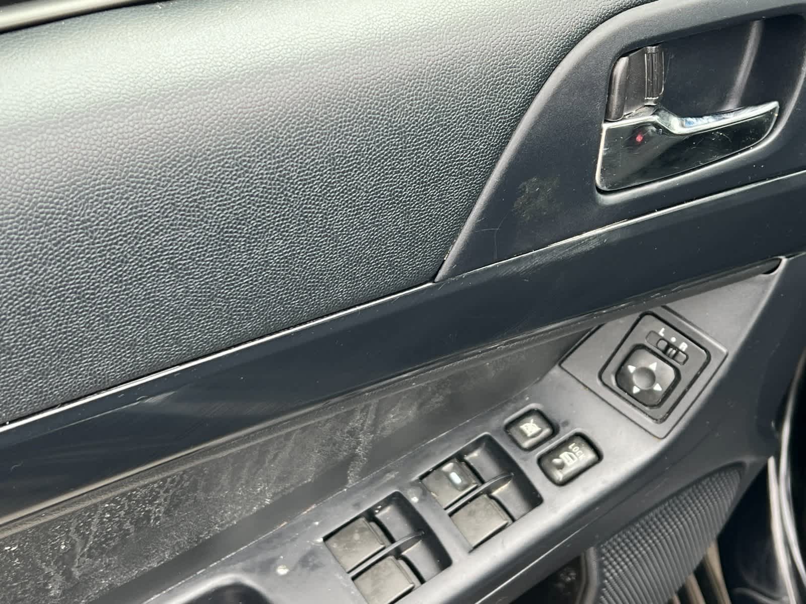 Thumbnail: 2017 Mitsubishi Lancer - 12