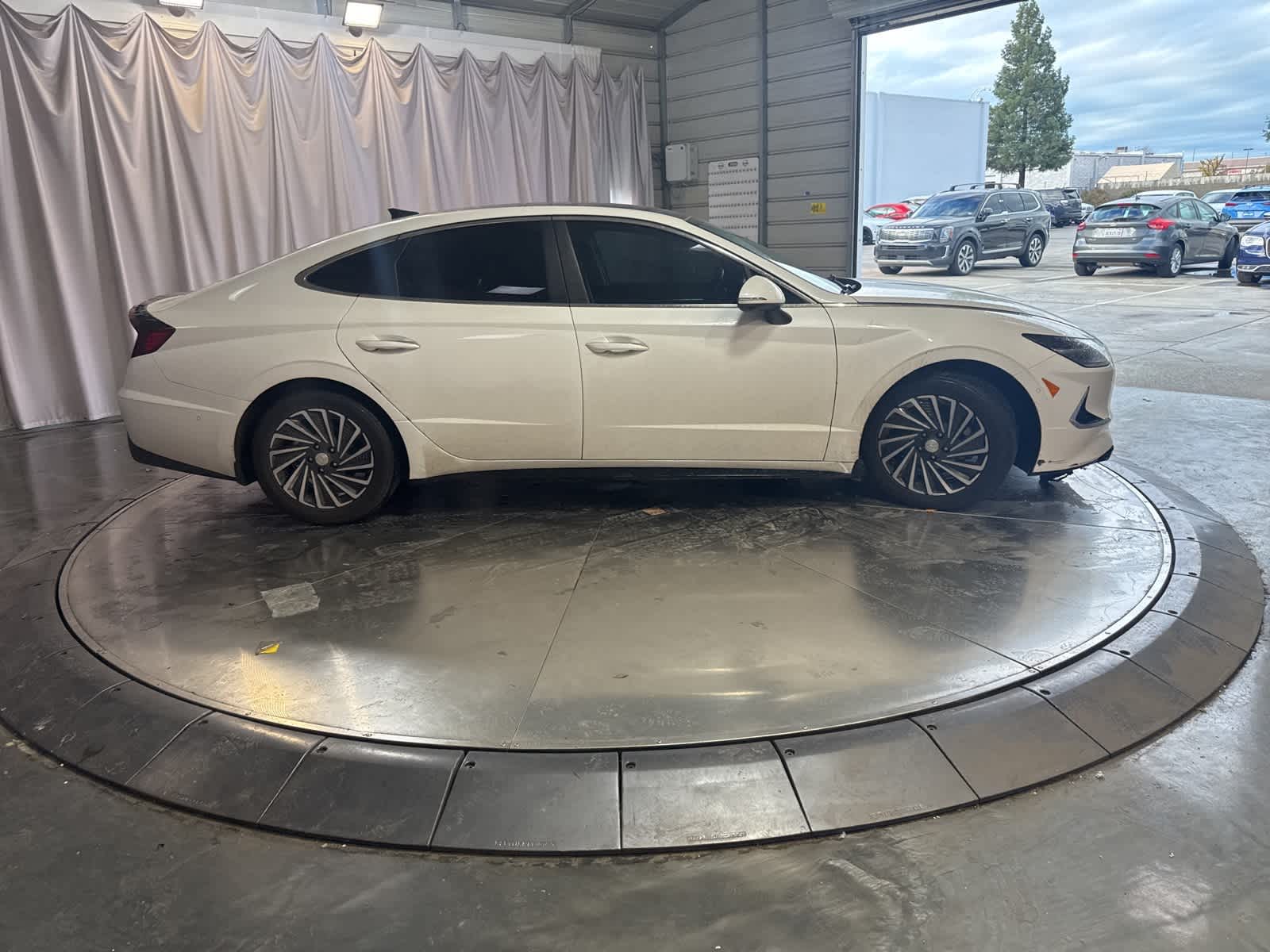 Thumbnail: 2022 Hyundai Sonata - 4