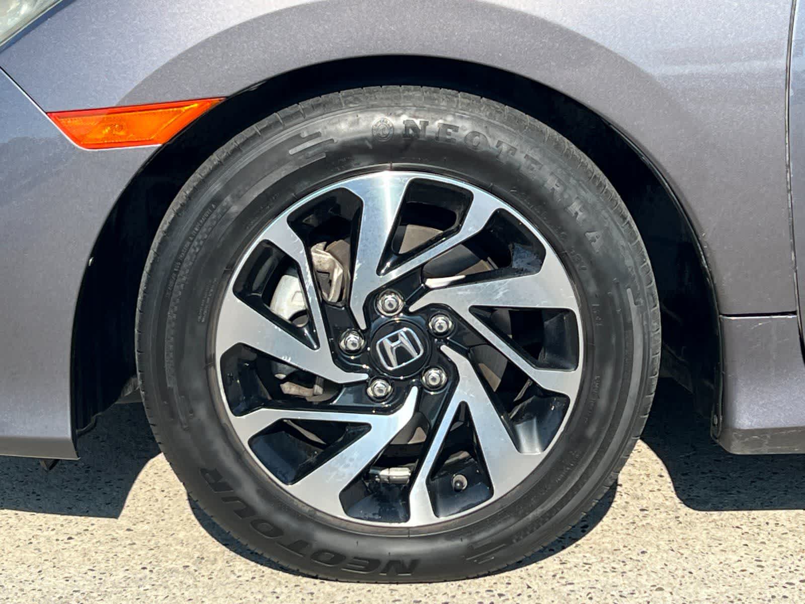 Thumbnail: 2017 Honda Civic - 25