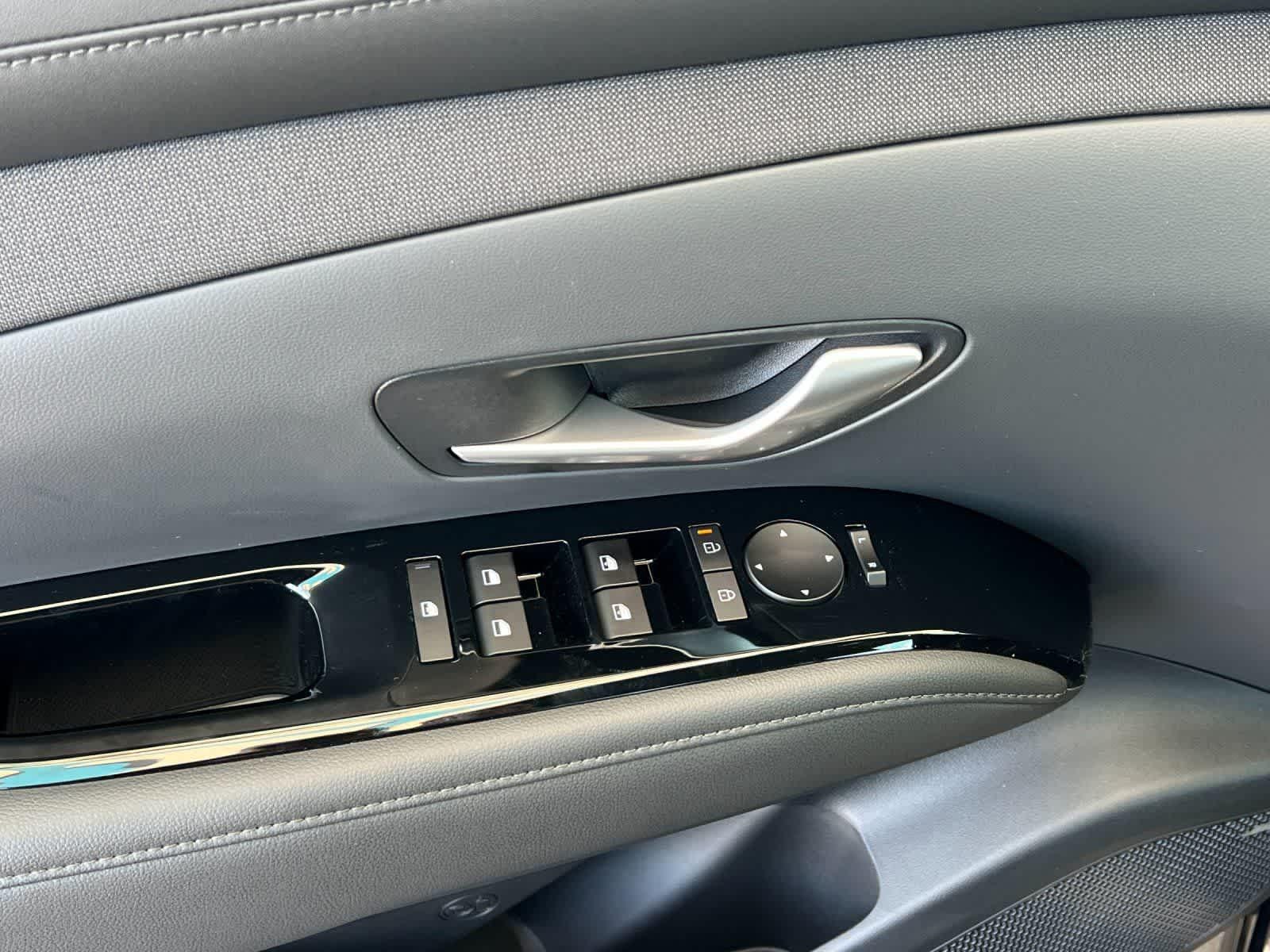 Thumbnail: 2025 Hyundai Tucson - 12