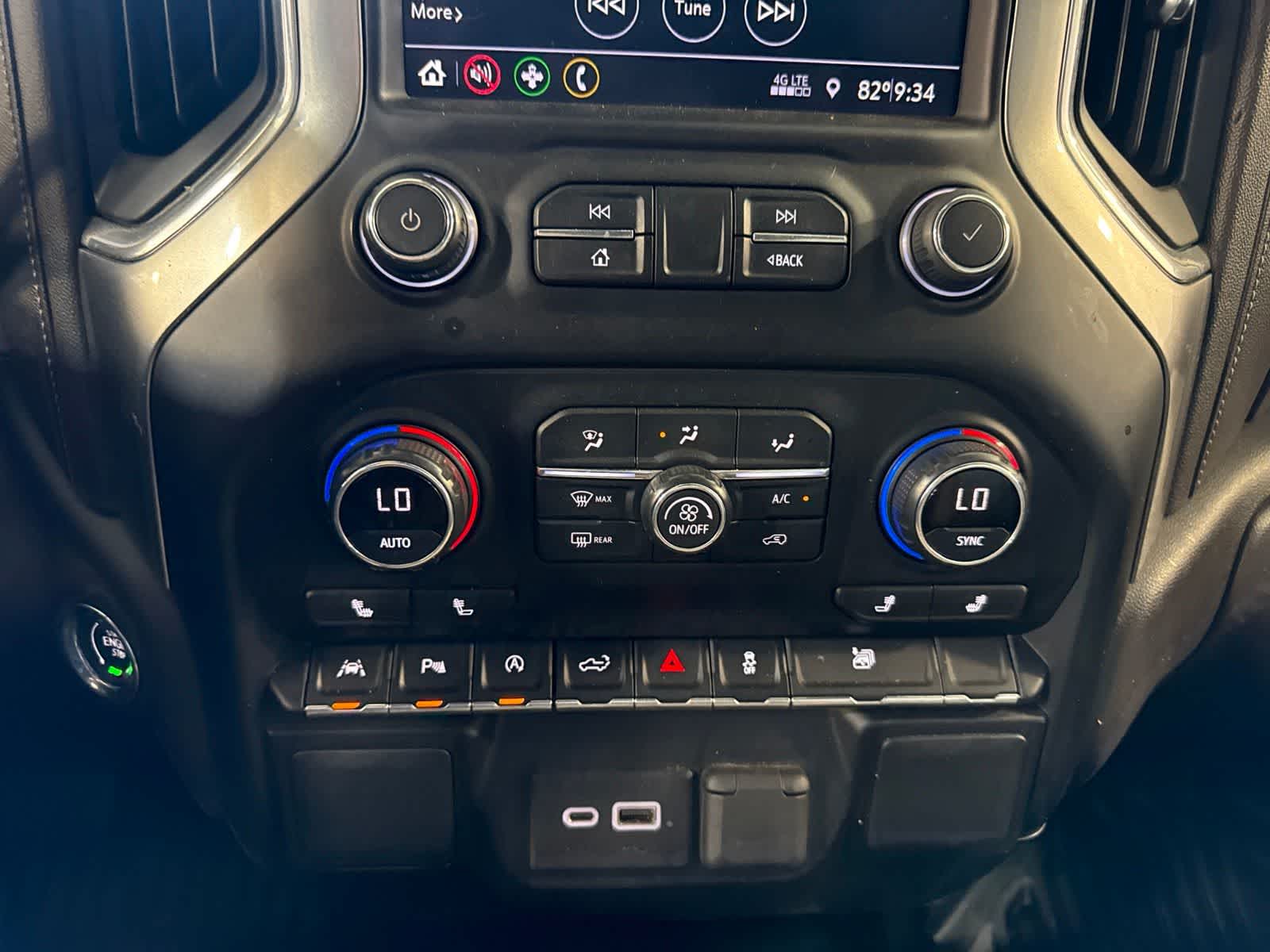 2020 Chevrolet Silverado 1500 LT - Photo 28
