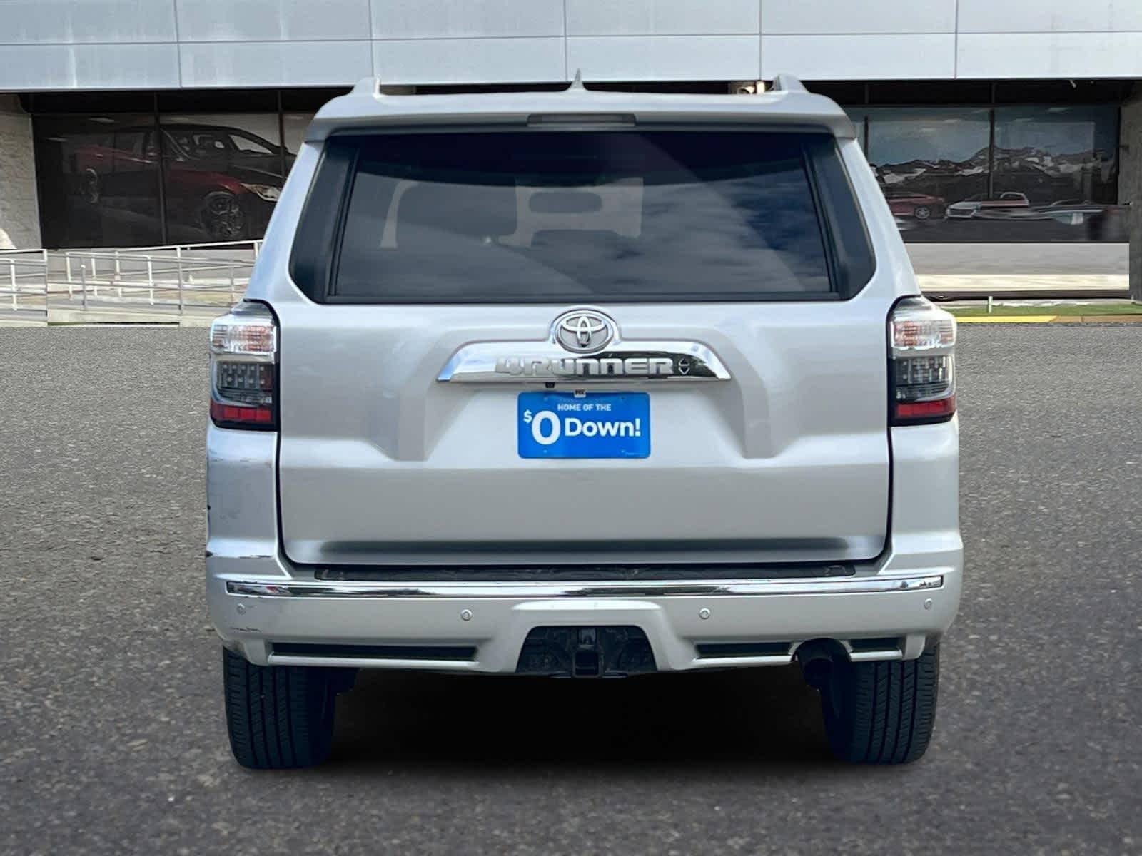 Thumbnail: 2016 Toyota 4Runner - 7