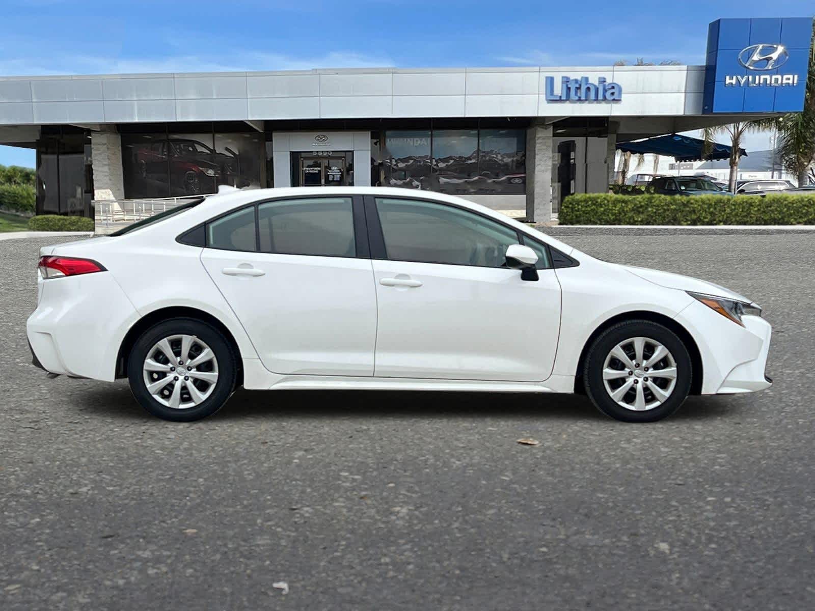 Thumbnail: 2025 Toyota Corolla - 8