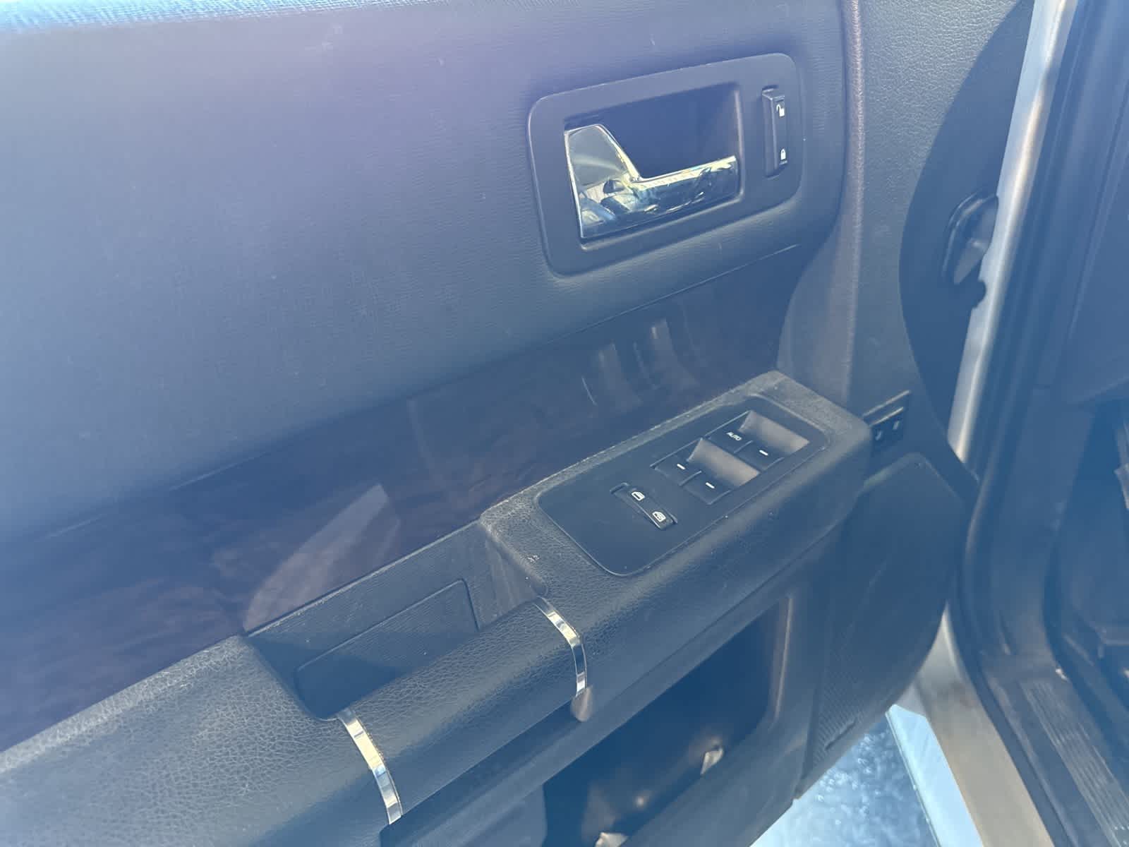 Thumbnail: 2014 Ford Flex - 17