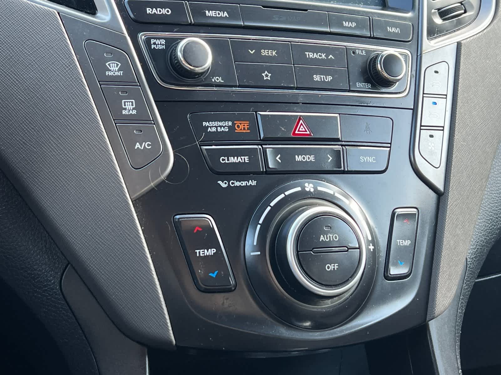 Thumbnail: 2019 Hyundai Santa Fe - 23