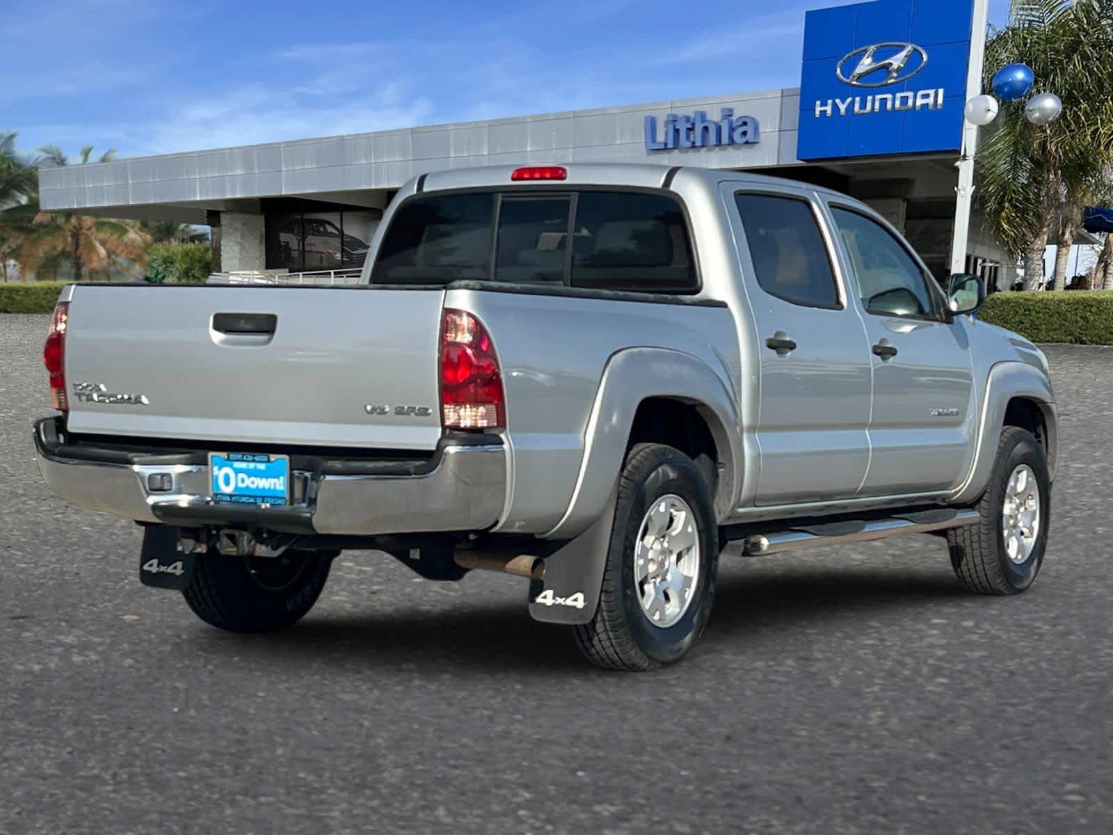 Thumbnail: 2007 Toyota Tacoma - 3