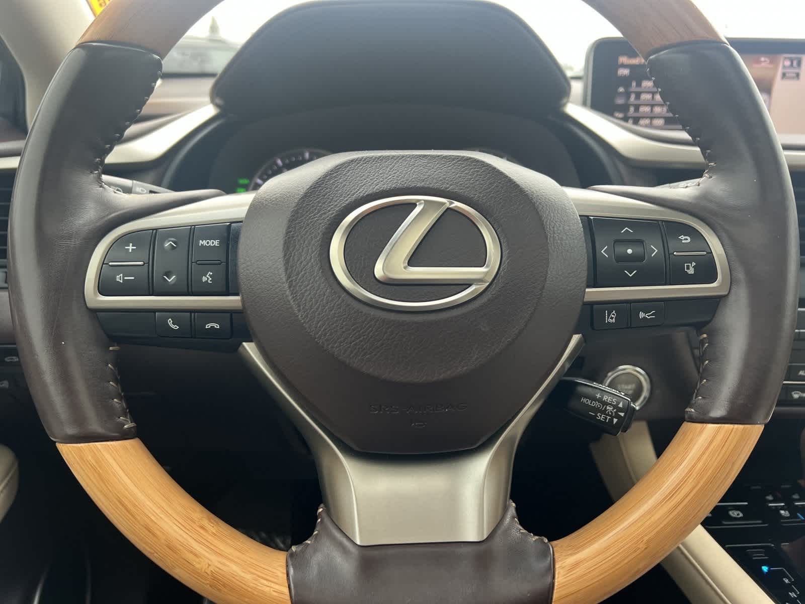 Thumbnail: 2017 Lexus RX - 23