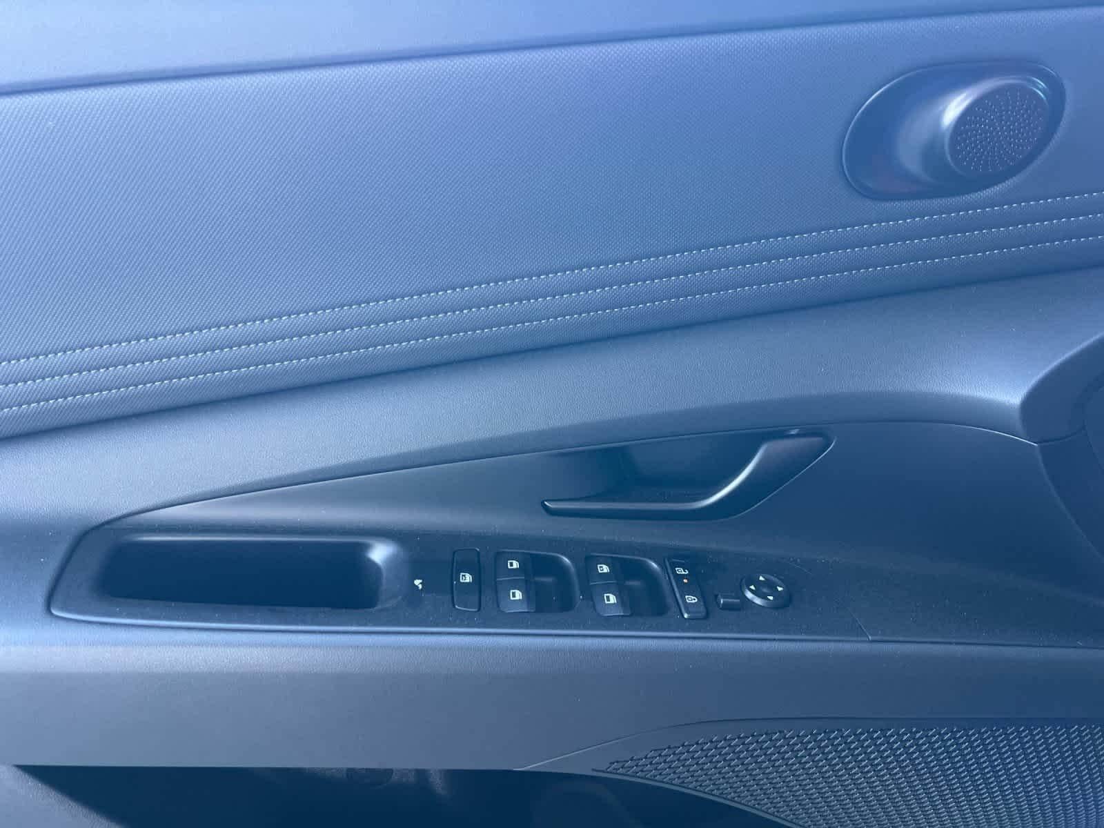 Thumbnail: 2025 Hyundai Elantra - 13