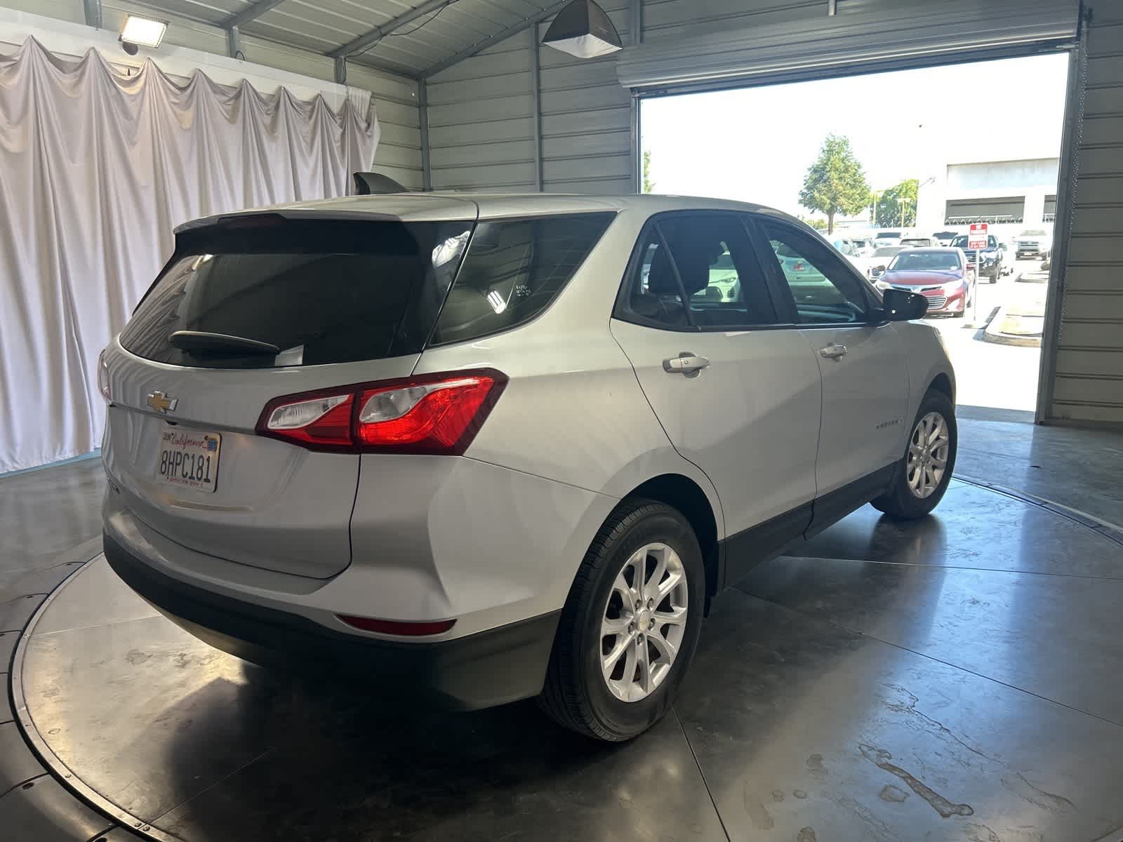 Thumbnail: 2019 Chevrolet Equinox - 9