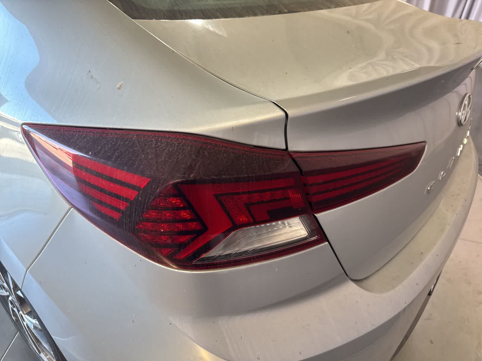 Thumbnail: 2020 Hyundai Elantra - 12