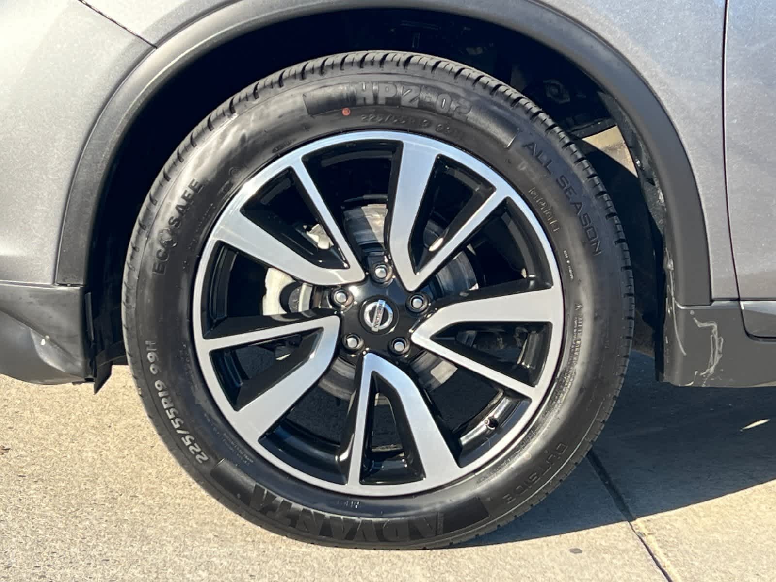 Thumbnail: 2019 Nissan Rogue - 28