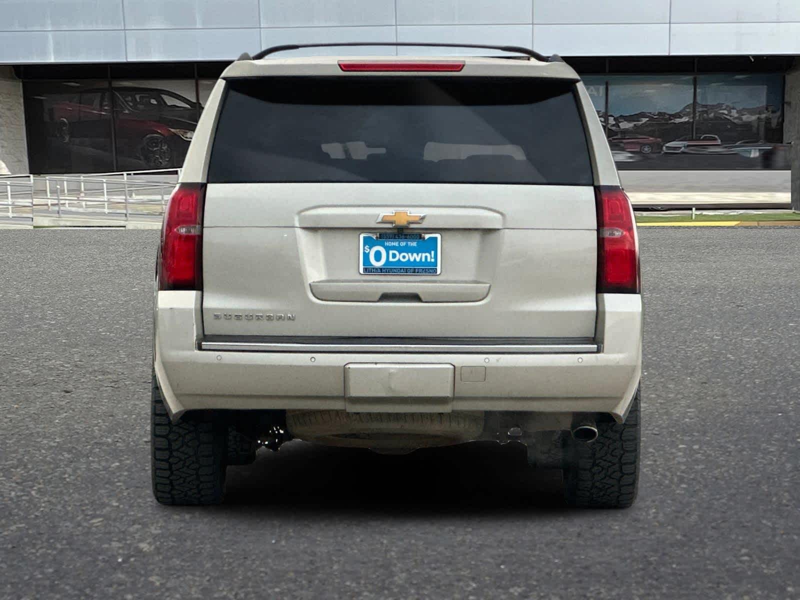 Thumbnail: 2016 Chevrolet Suburban - 8