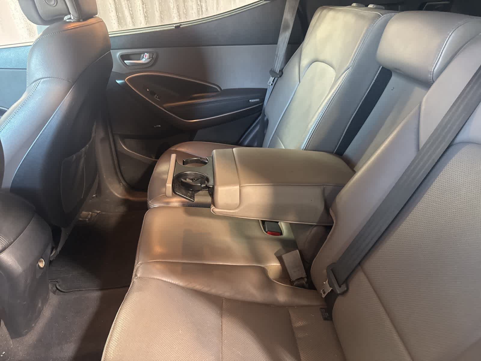 Thumbnail: 2017 Hyundai Santa Fe - 16