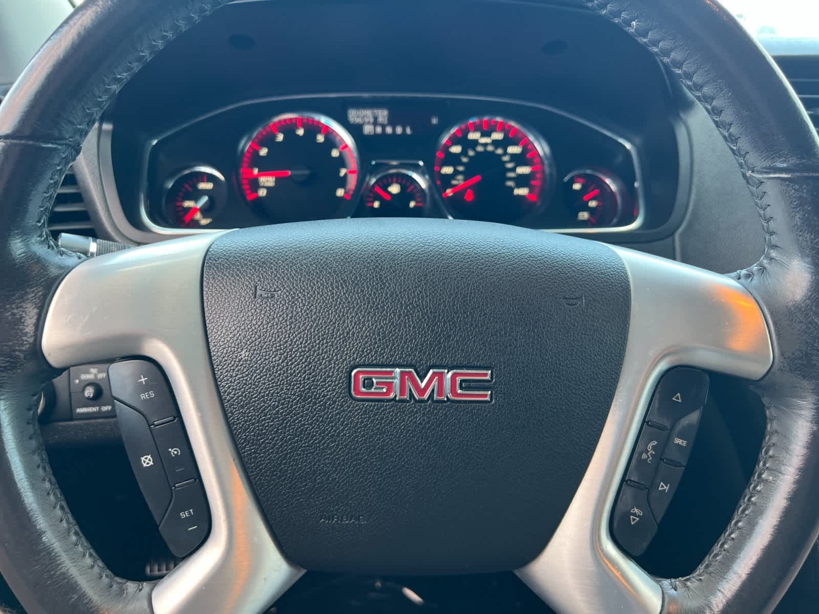 Thumbnail: 2015 GMC Acadia - 23