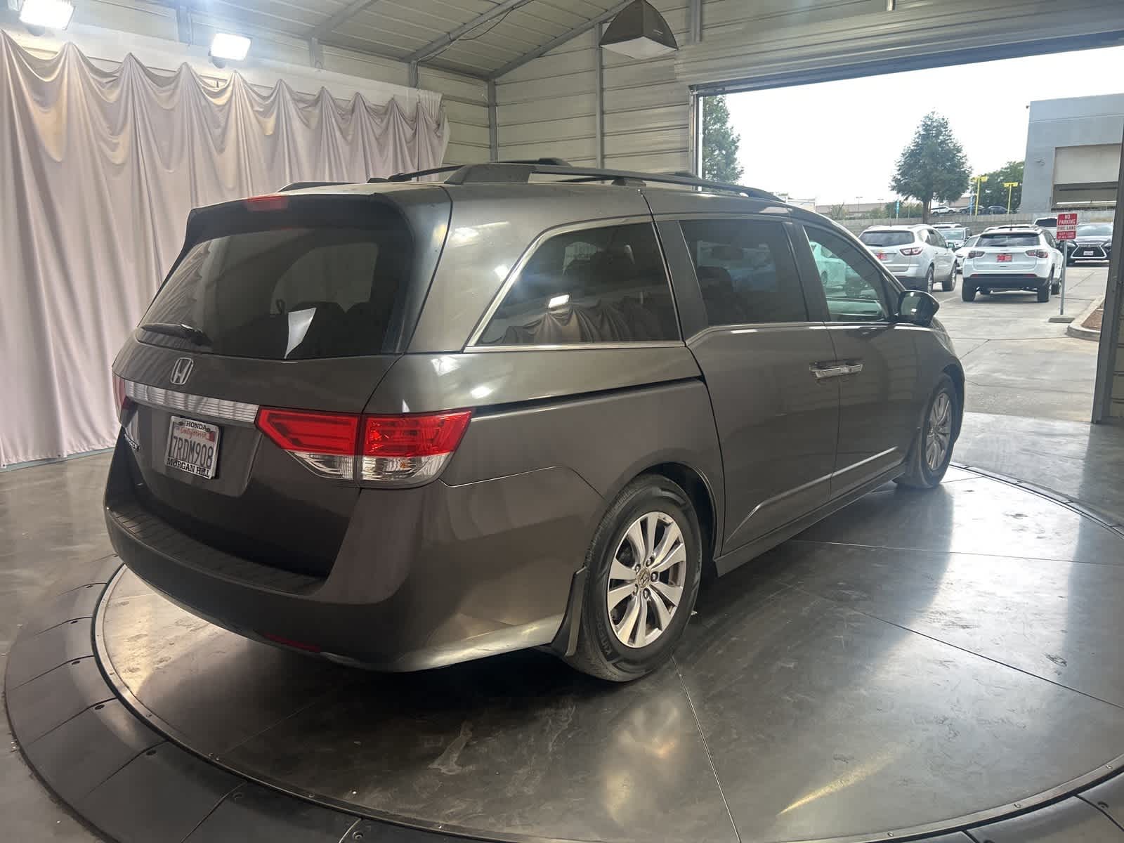 Thumbnail: 2016 Honda Odyssey - 8