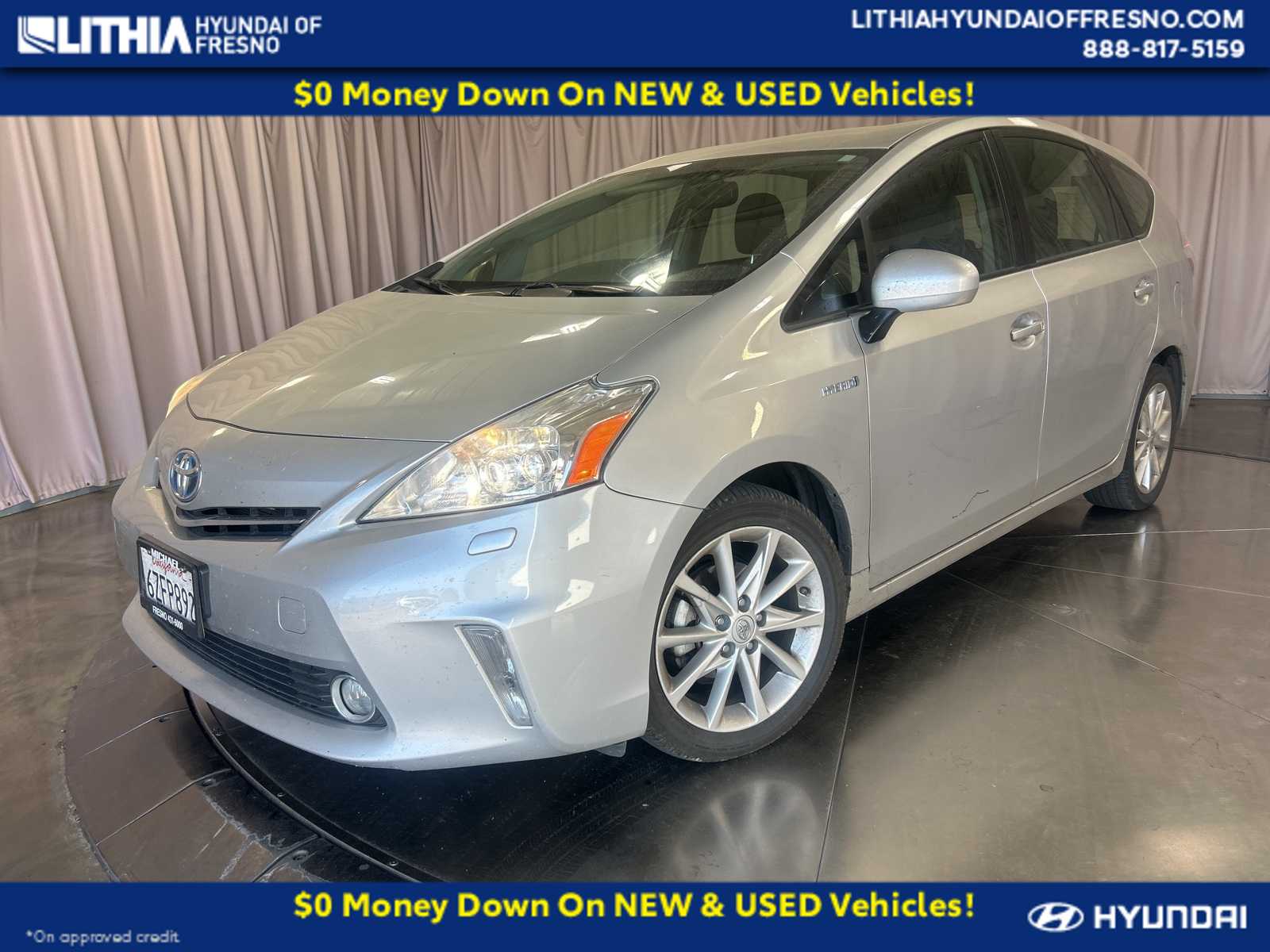 2014 Toyota Prius v Five -
                  Fresno, CA