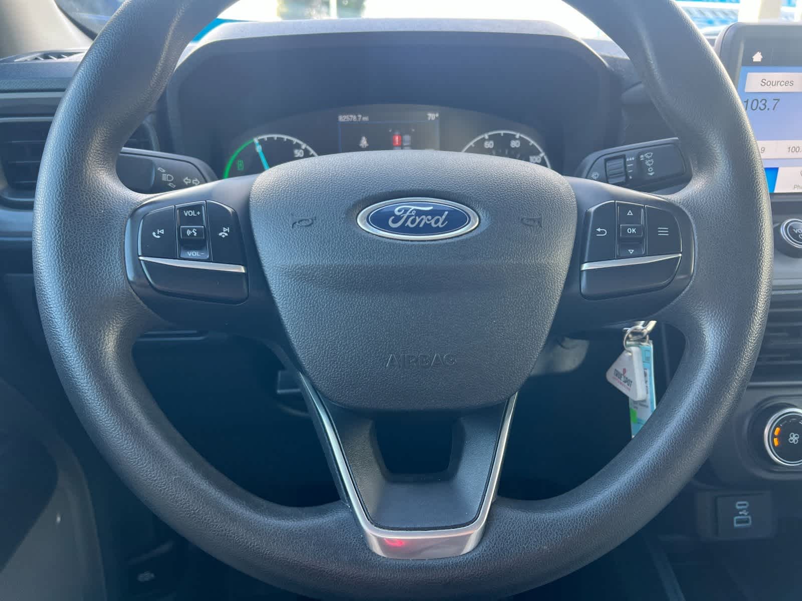 Thumbnail: 2022 Ford Maverick - 21