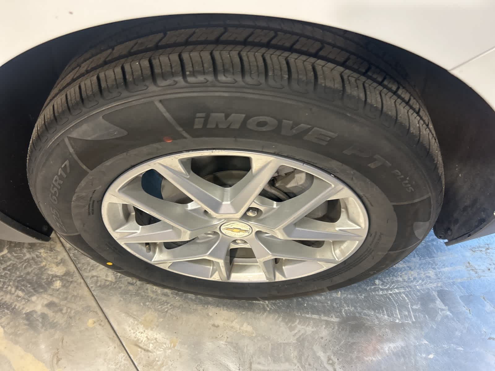 Thumbnail: 2024 Chevrolet Equinox - 5