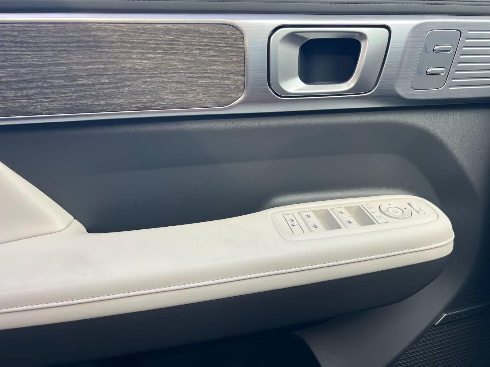 Thumbnail: 2026 Hyundai Santa Fe - 12