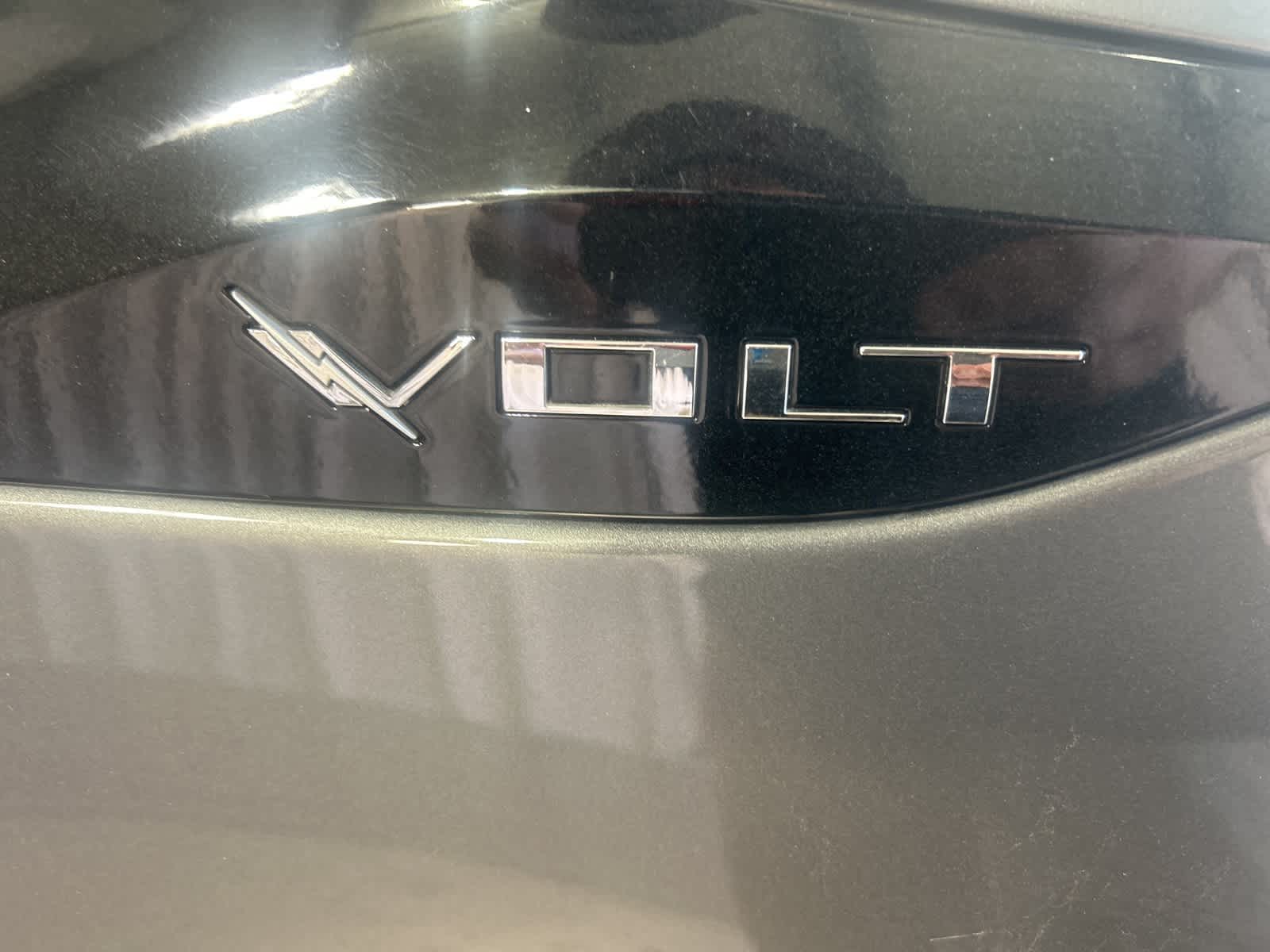 Thumbnail: 2017 Chevrolet Volt - 7