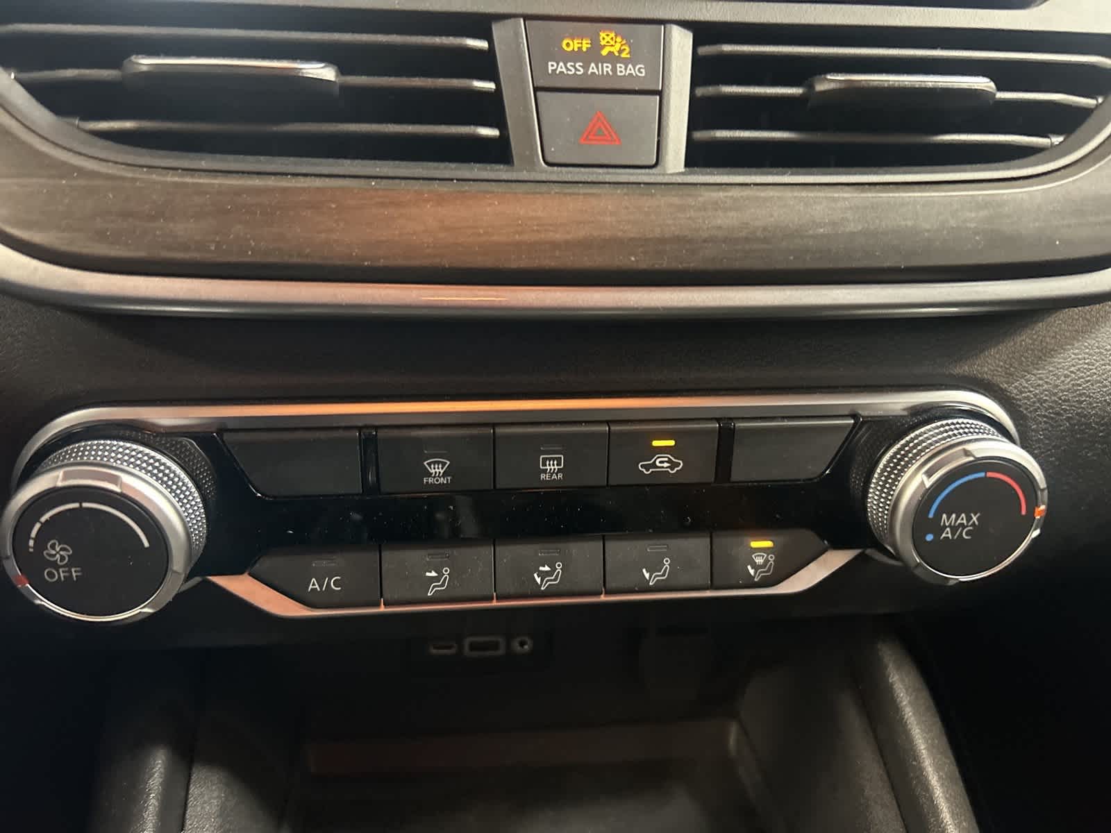 Thumbnail: 2025 Nissan Altima - 27