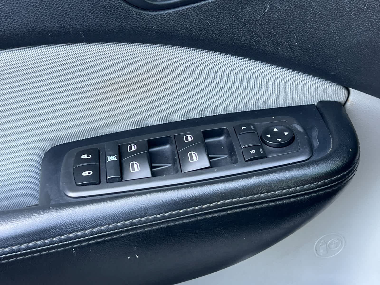 Thumbnail: 2015 Dodge Dart - 13