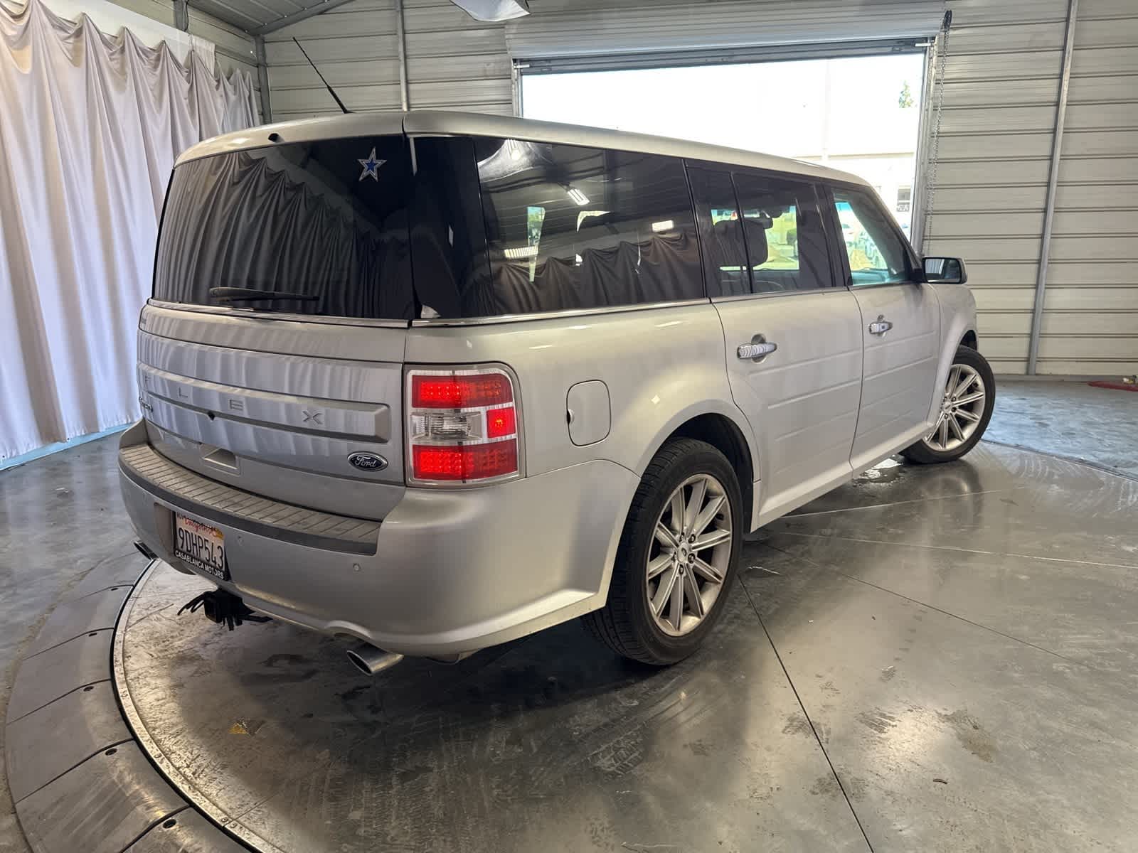 Thumbnail: 2014 Ford Flex - 4