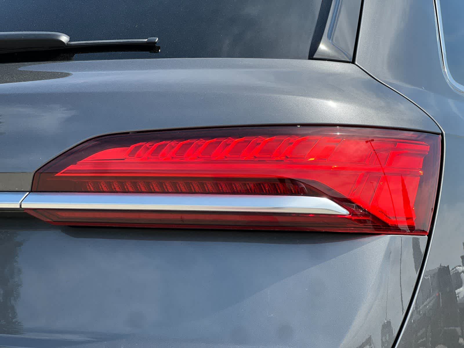 Thumbnail: 2025 Audi Q7 - 29