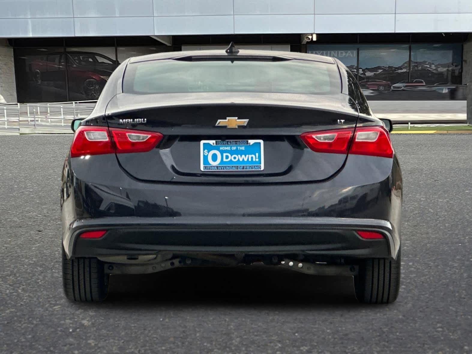 Thumbnail: 2023 Chevrolet Malibu - 8