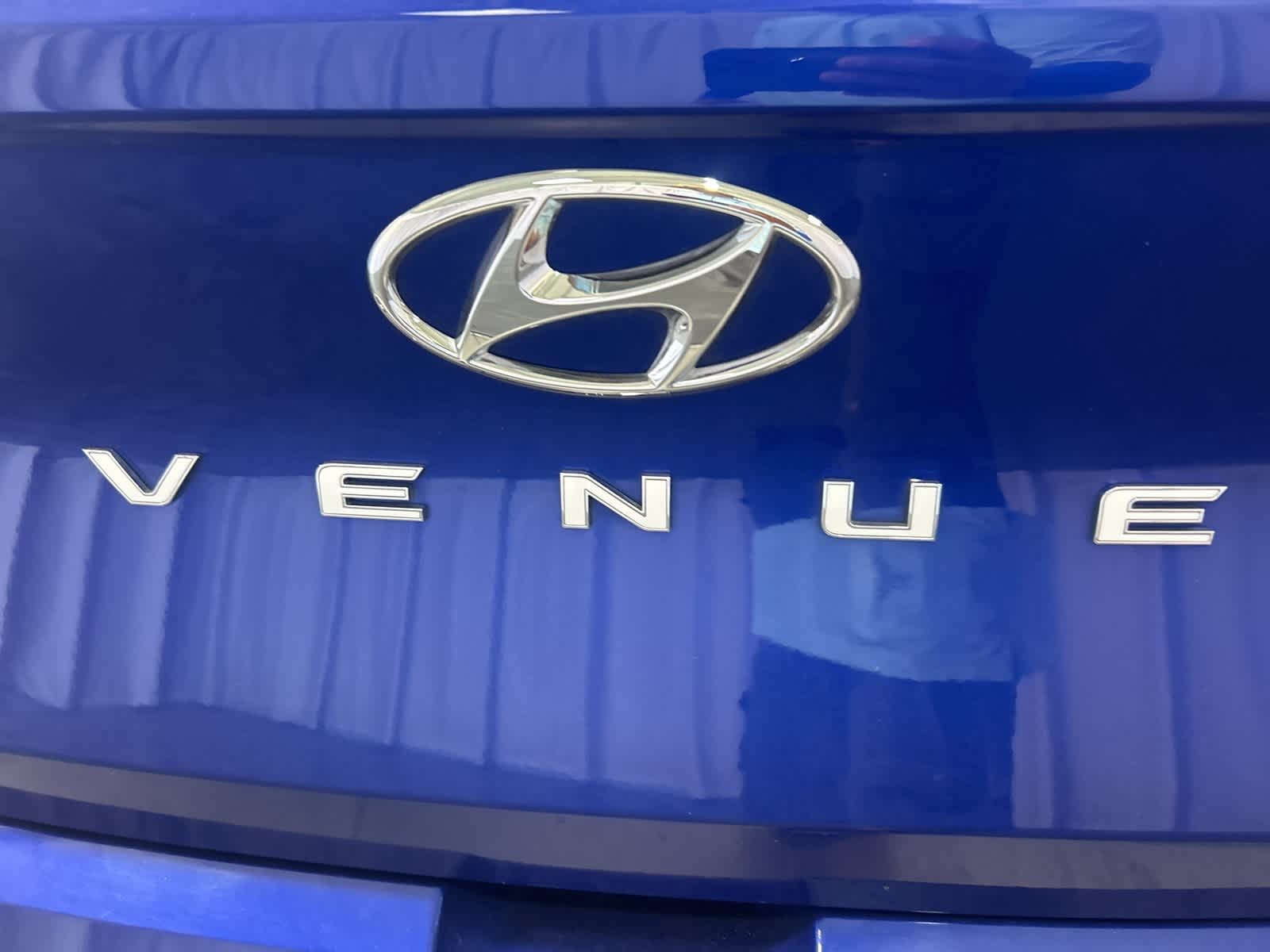 Thumbnail: 2023 Hyundai Venue - 10