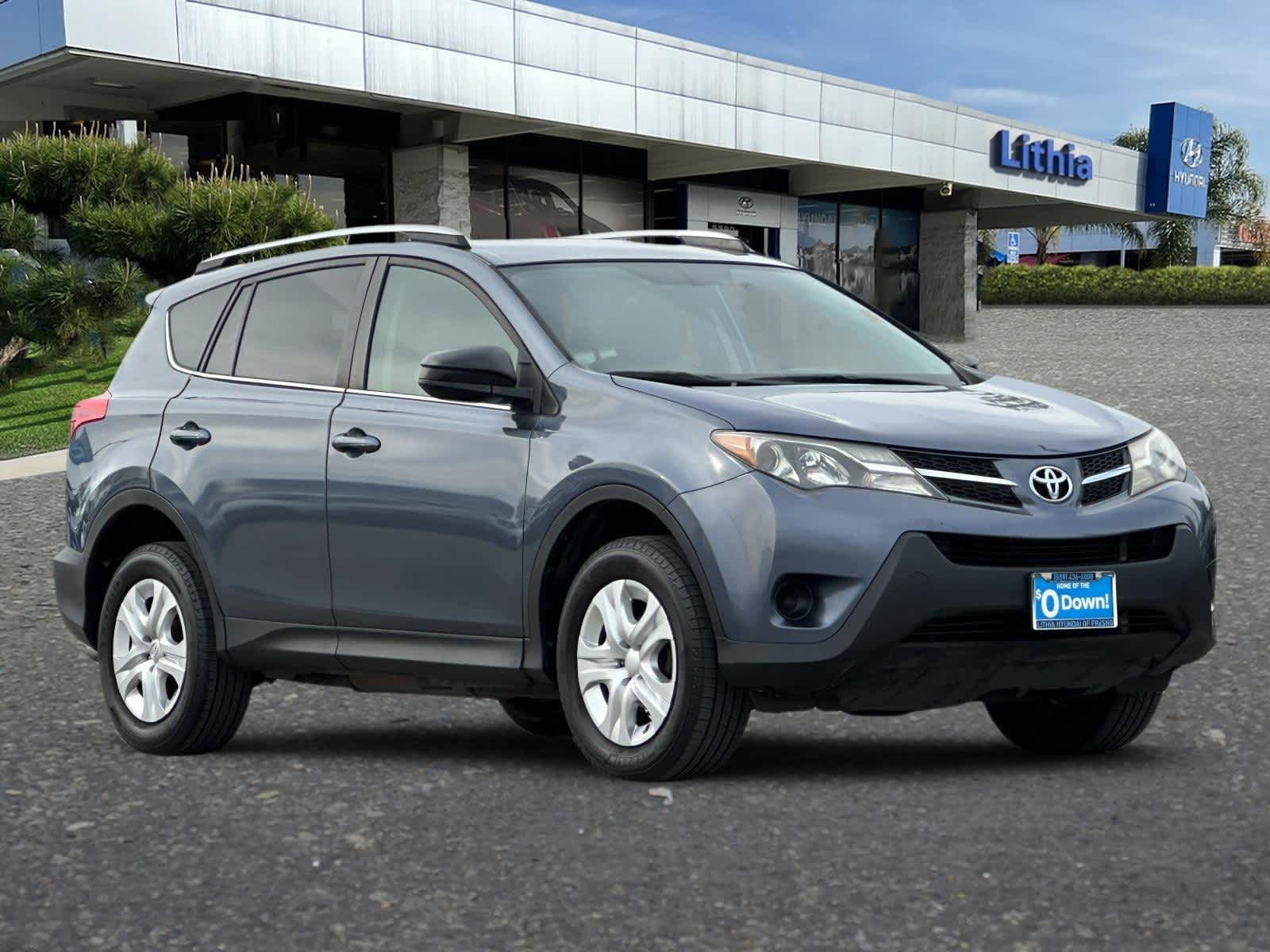 Thumbnail: 2013 Toyota RAV4 - 10