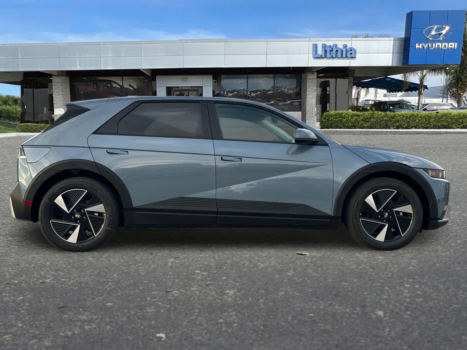 Thumbnail: 2026 Hyundai Ioniq 5 - 8