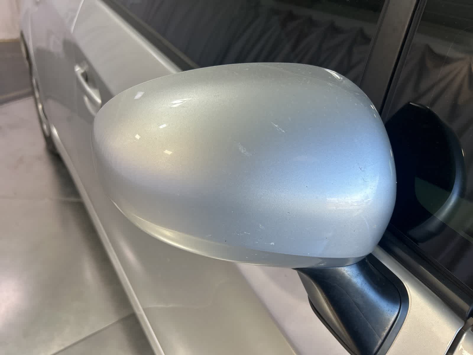 Thumbnail: 2015 Toyota Prius - 7