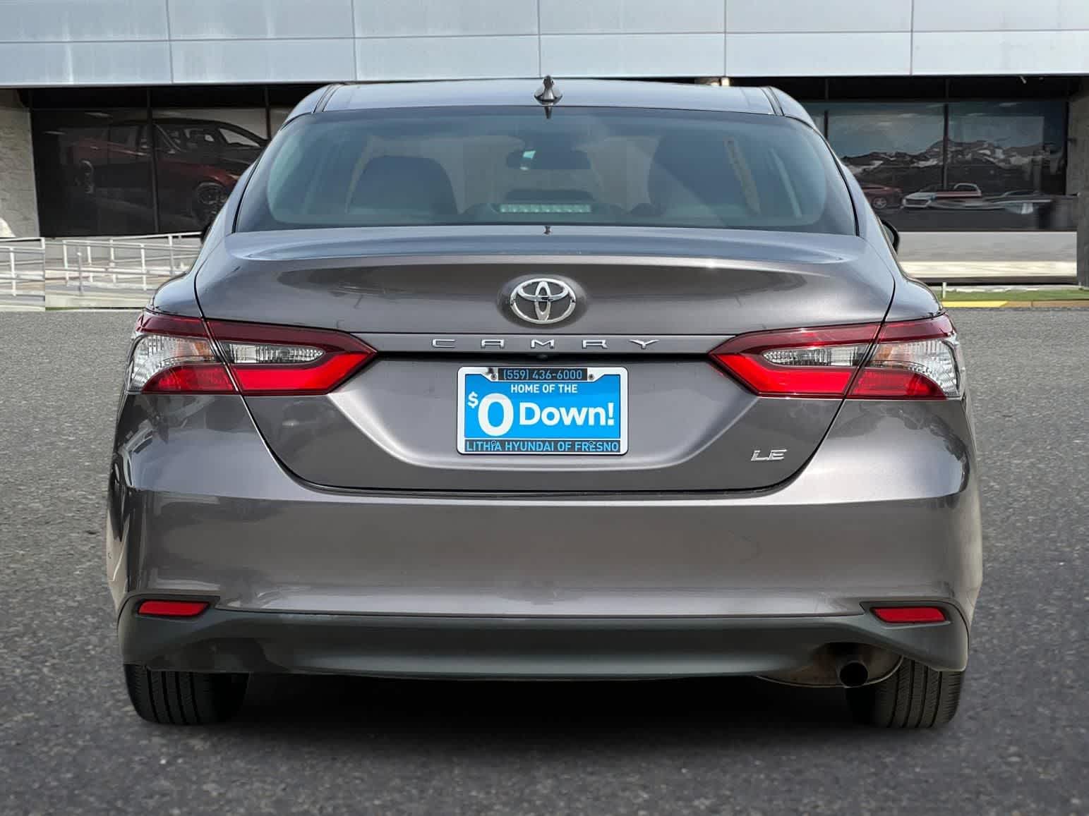 2023 Toyota Camry LE photo 3