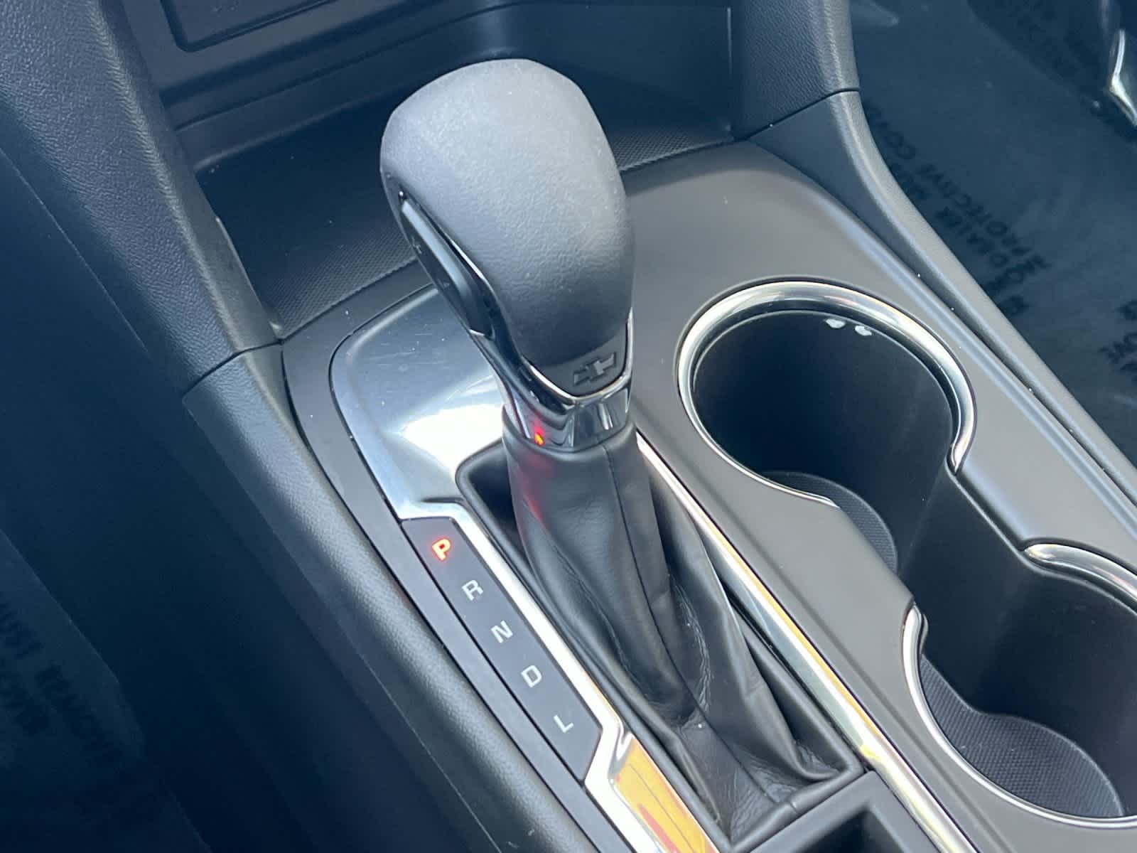 Thumbnail: 2023 Chevrolet Equinox - 21