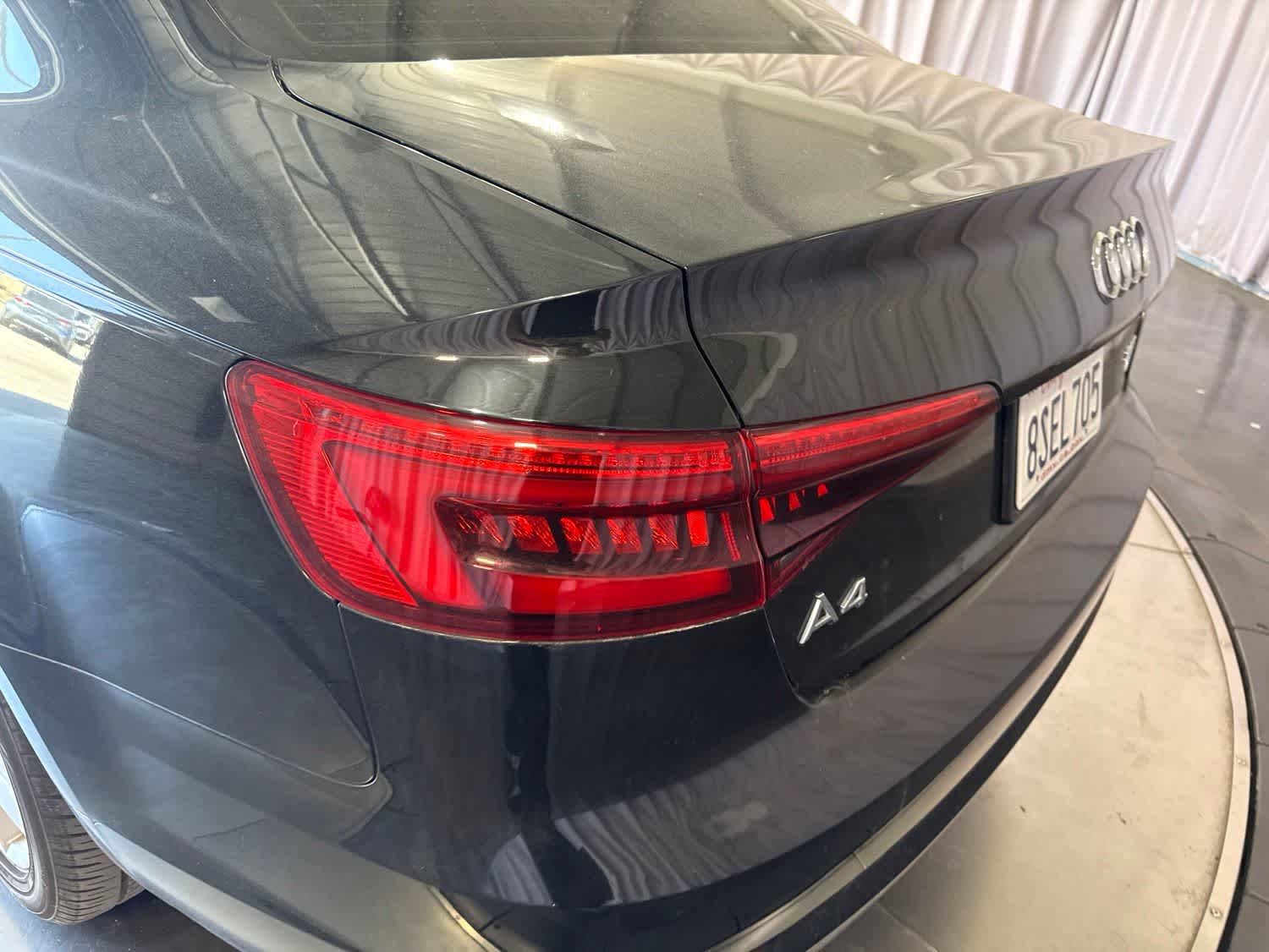 Thumbnail: 2017 Audi A4 - 8